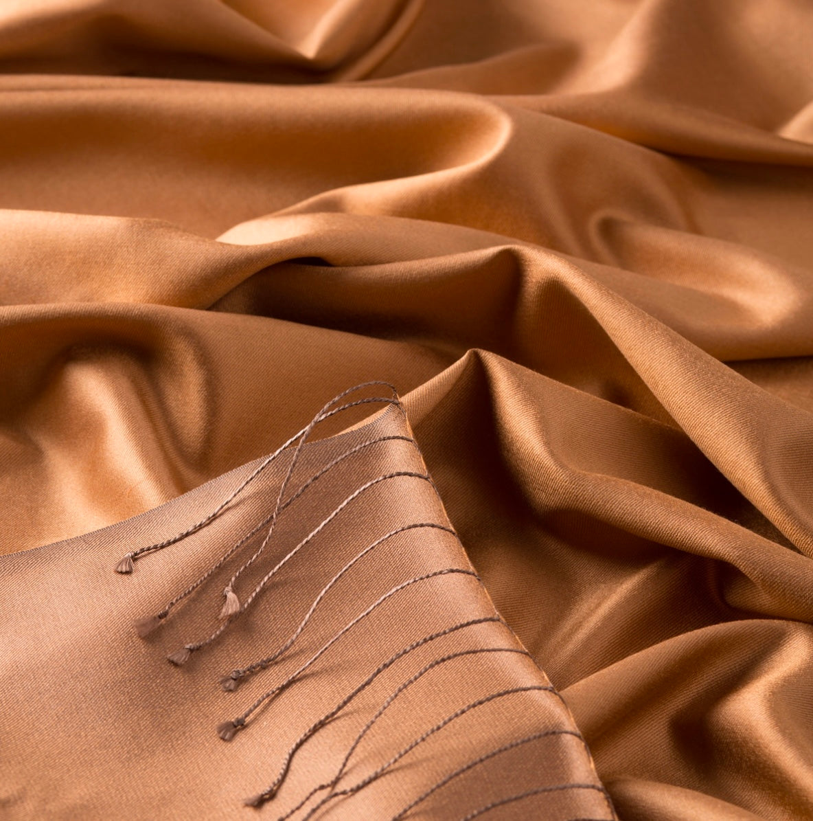 Ipekevi Seidenschal in Honig