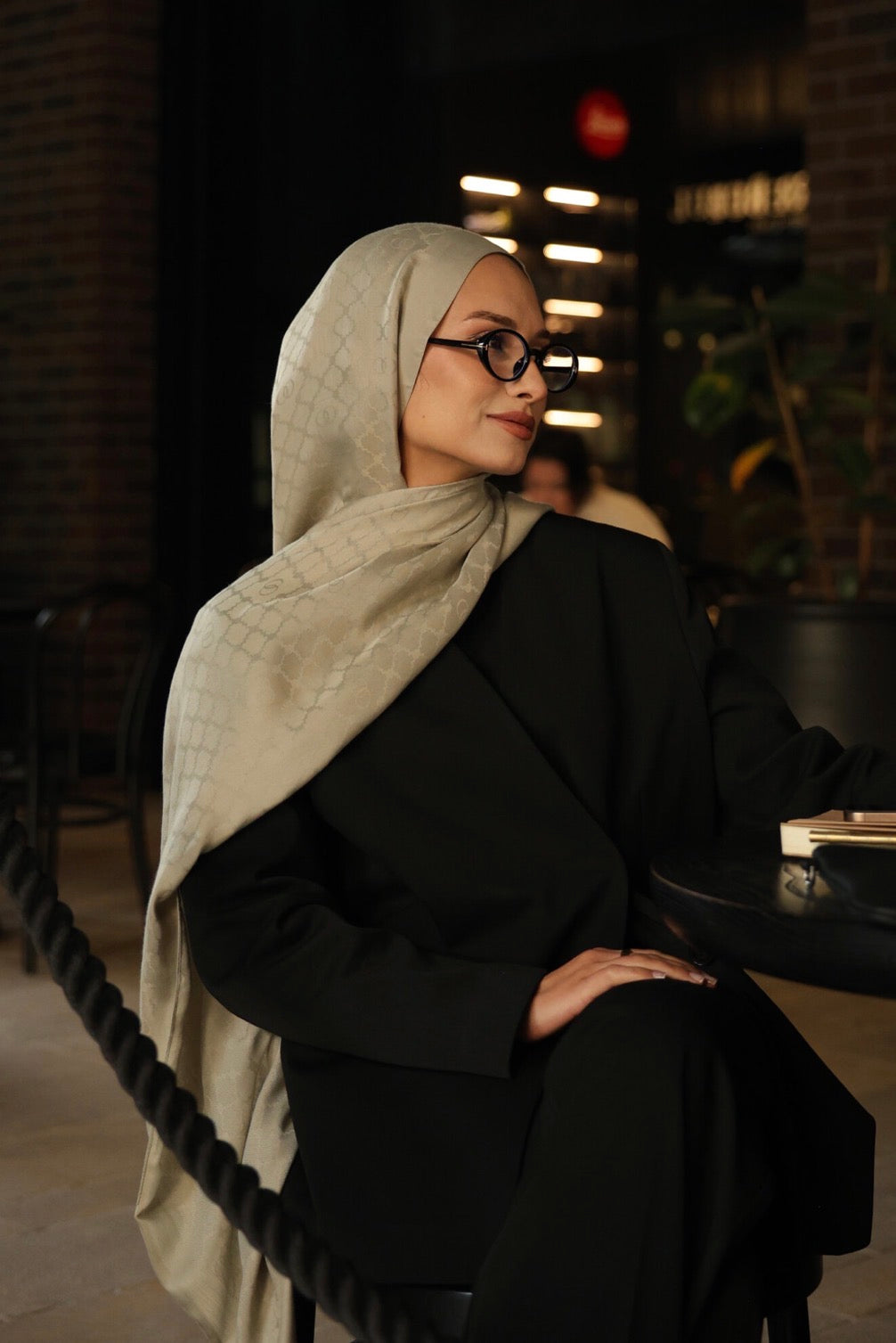 Imannoor Kafes Ramy Jakar Schal