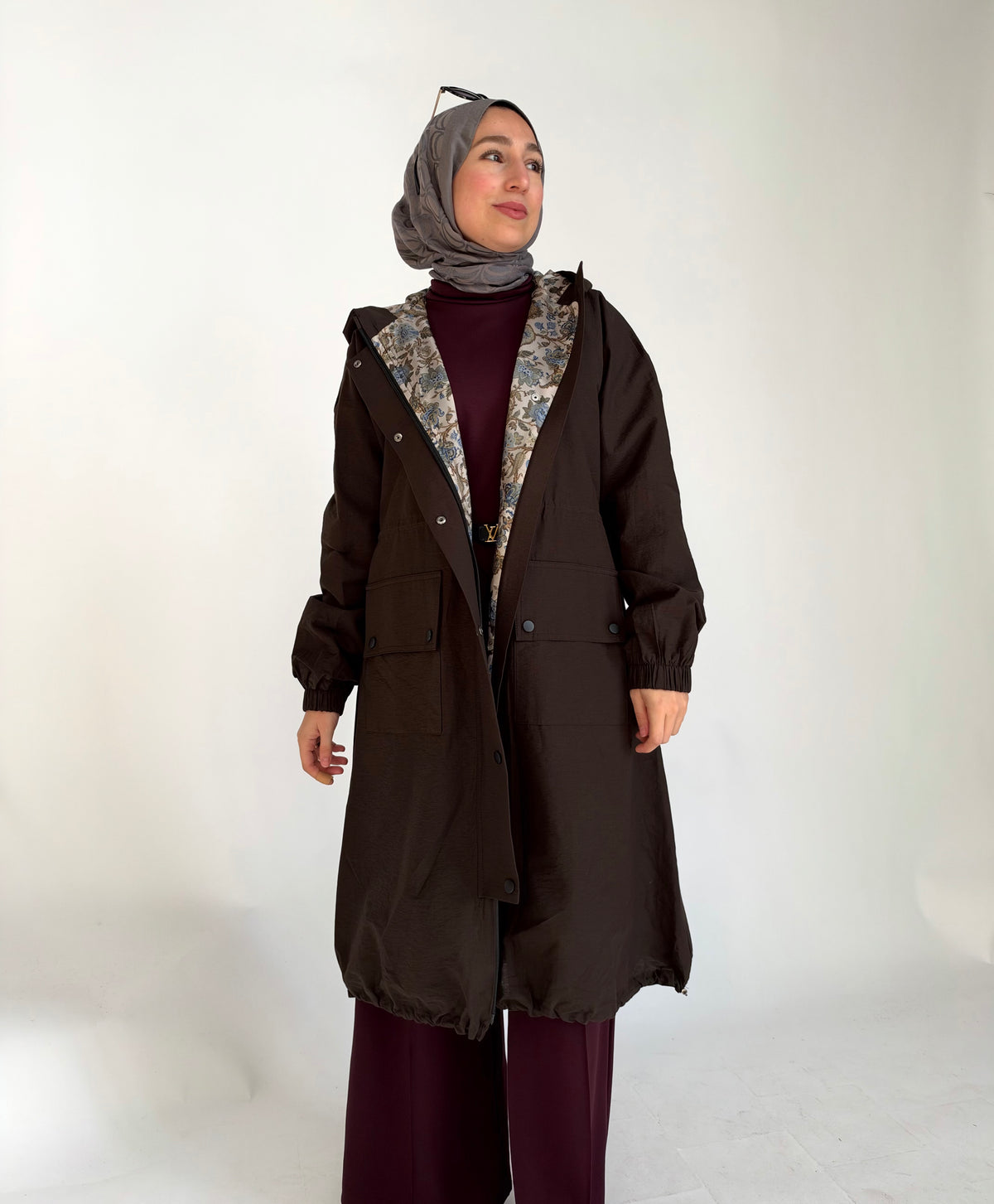 Trenchcoat mit Raffdetails