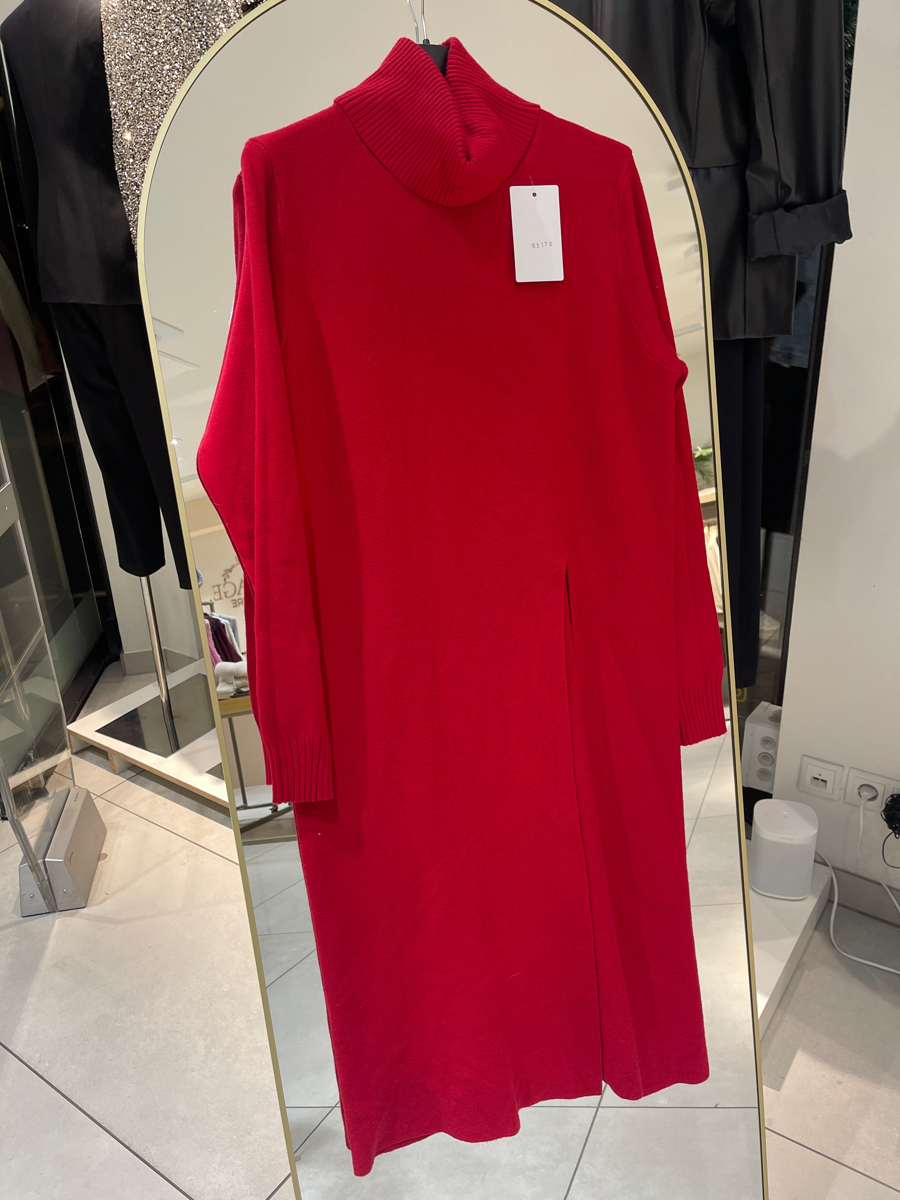 Strickoberteil mit Schlitz