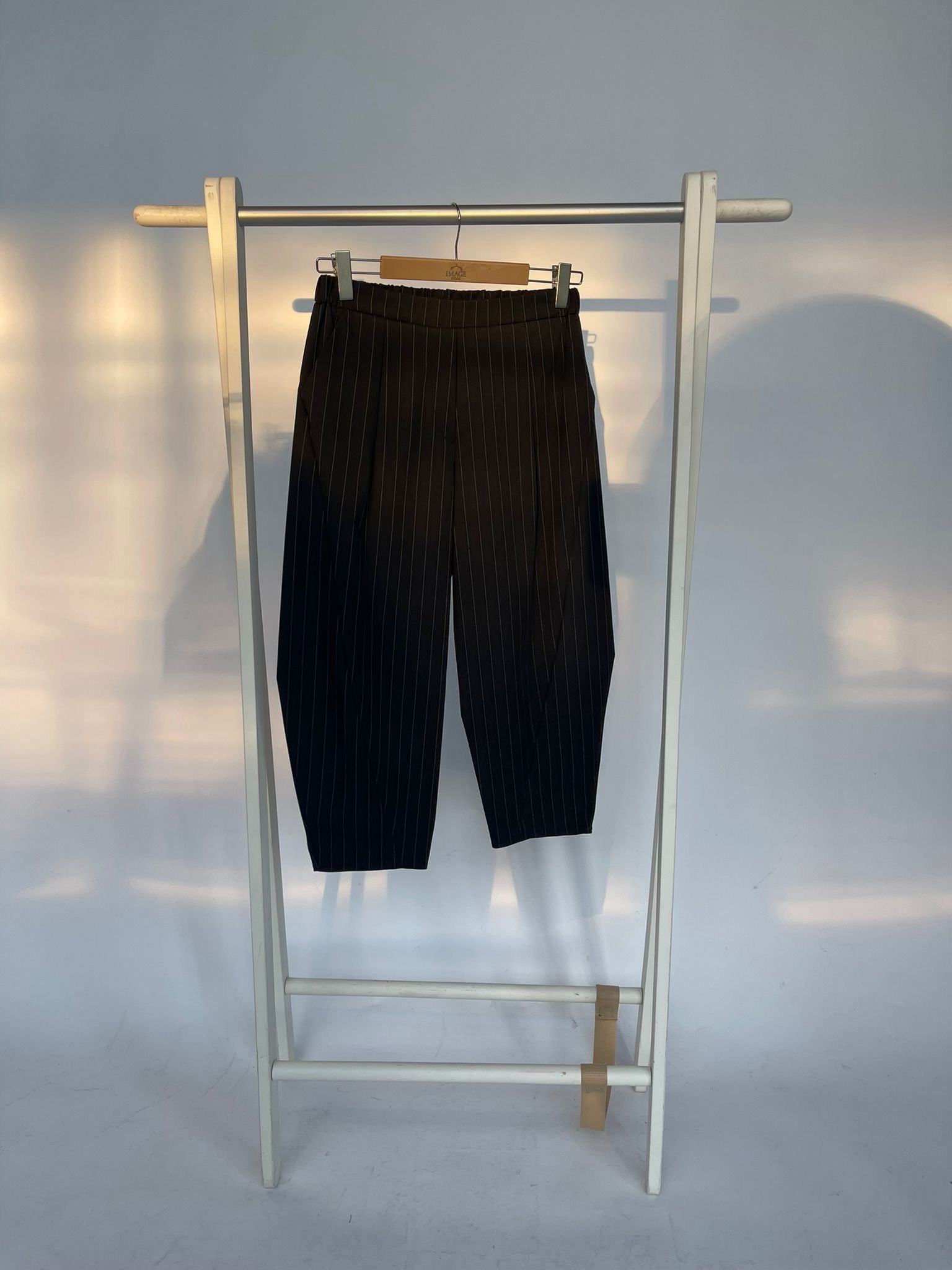 Striped trousers with elastic band