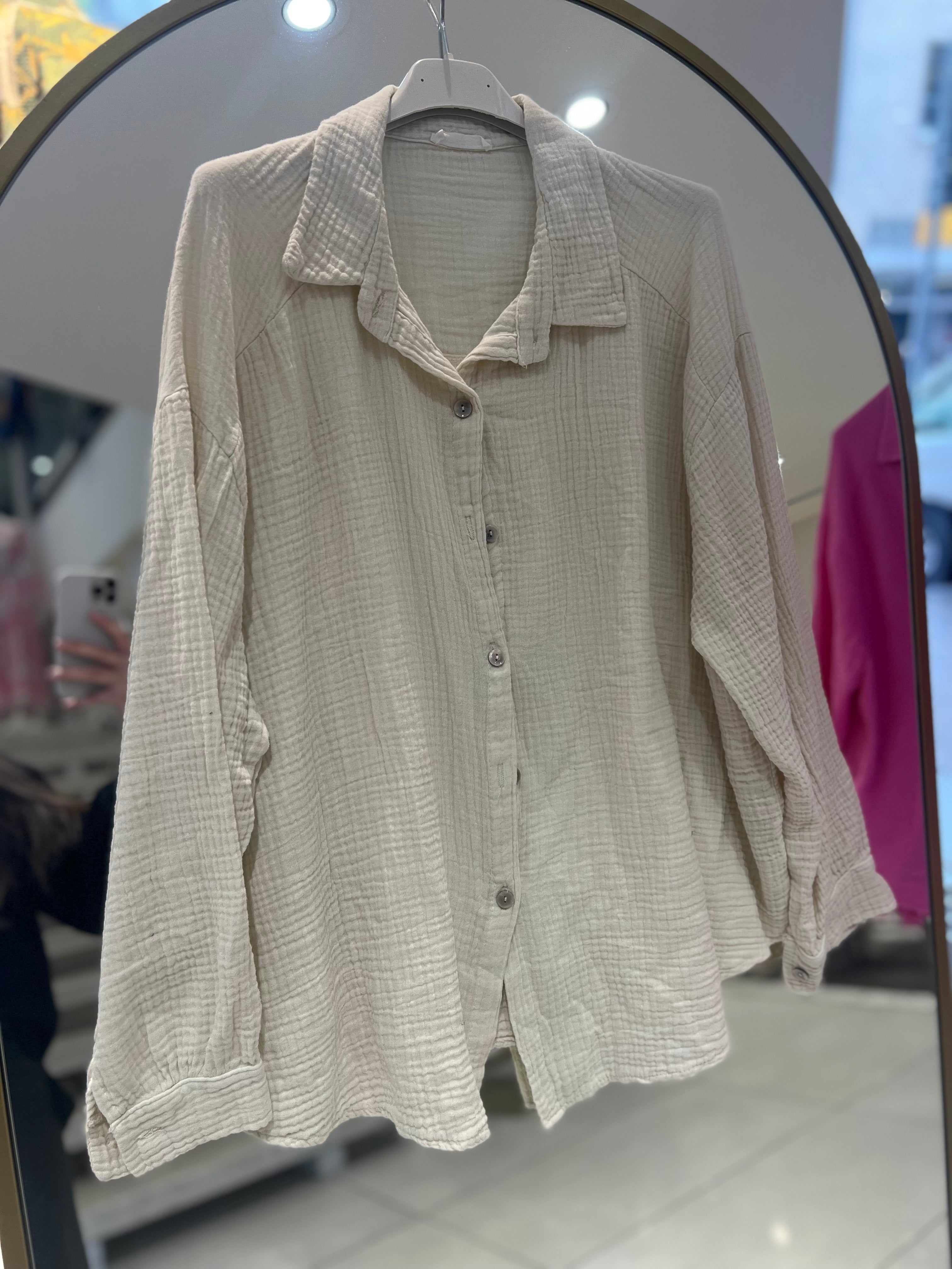 Oversize Musselin Bluse kurz