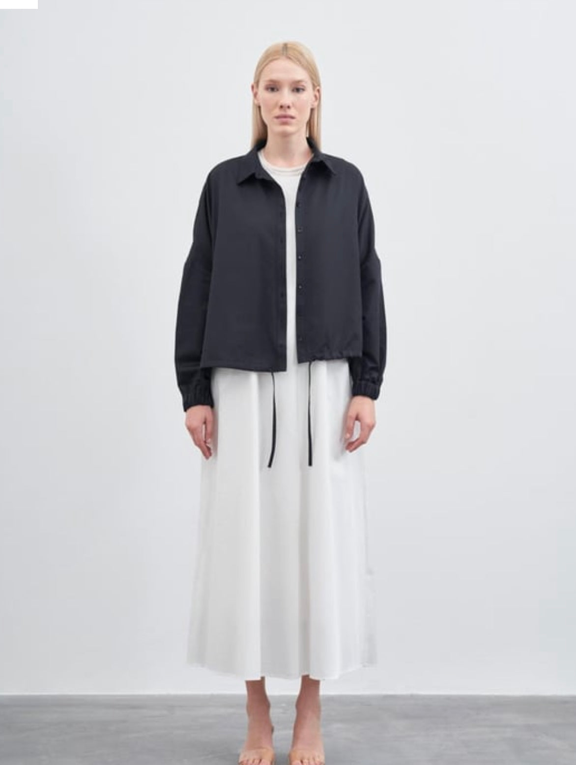 Hemd mit Raffung am Rücken