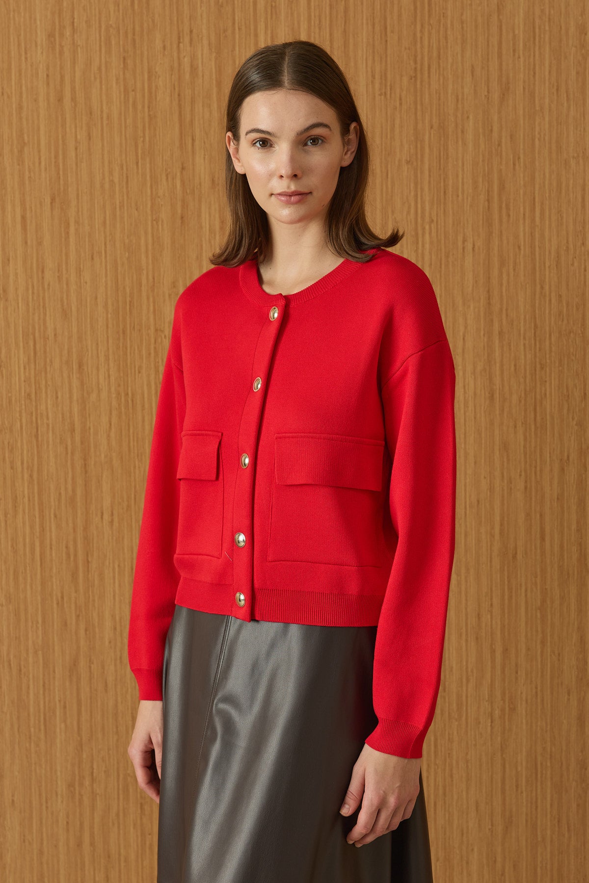 Forma kurze Strickjacke