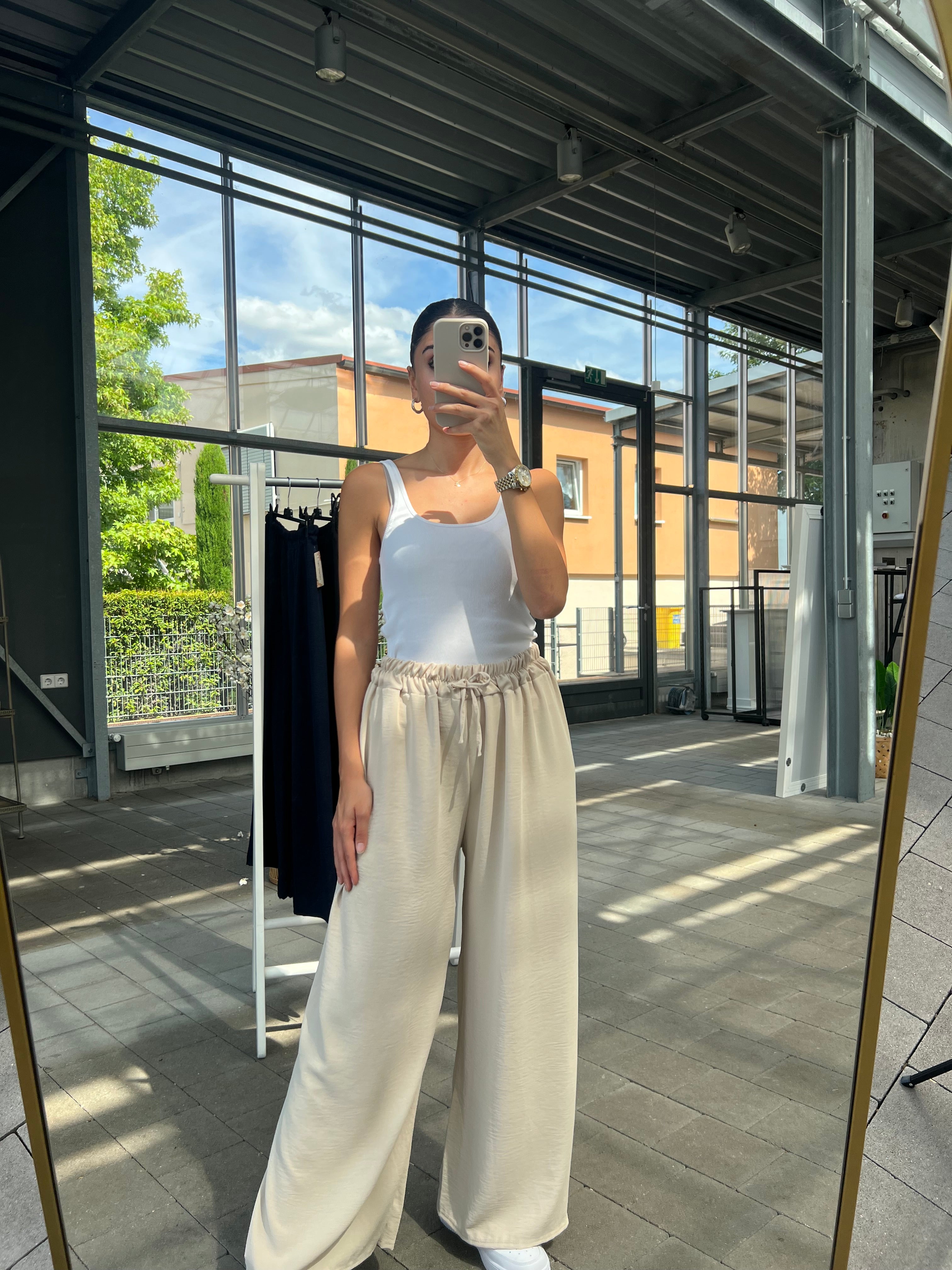 Weite Viskose Hose