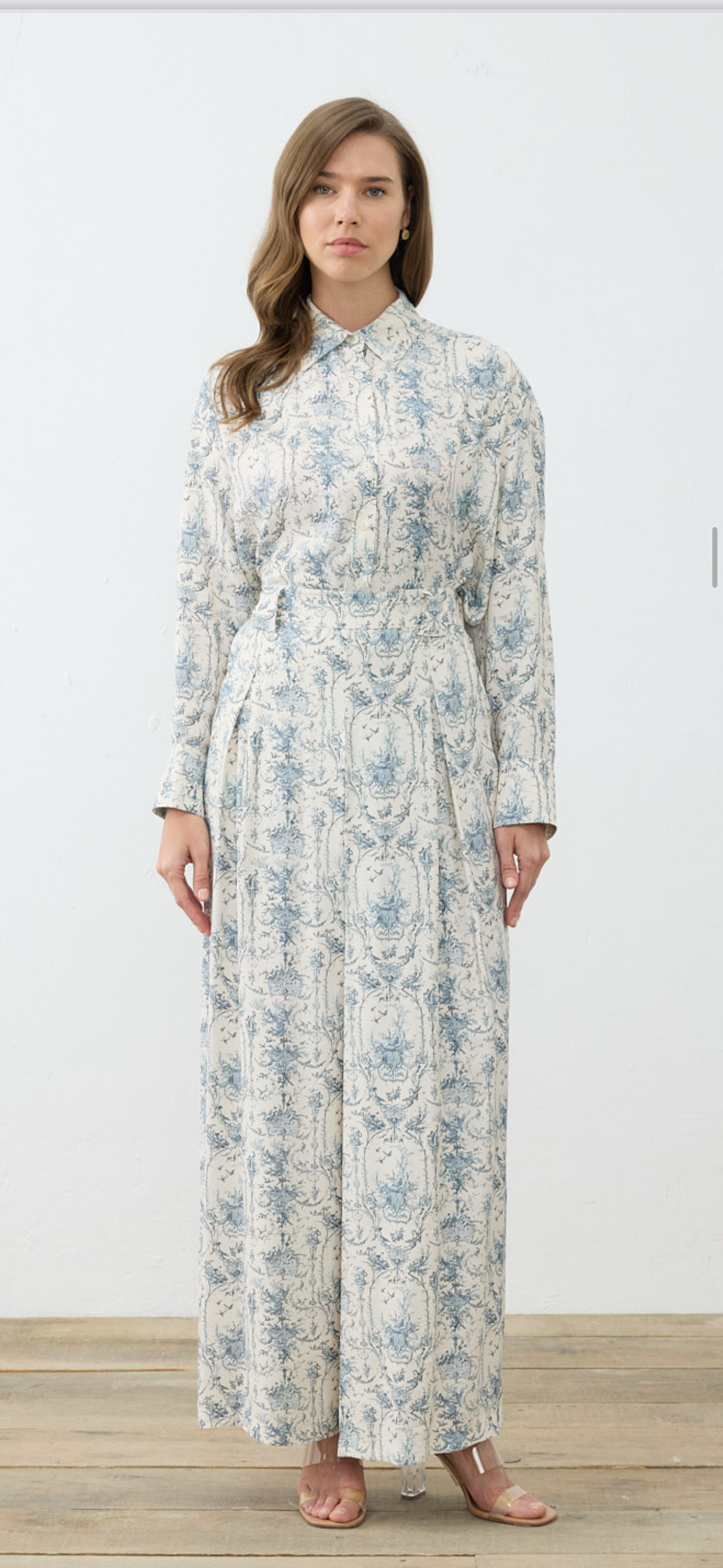 Blanc Gemusterter Viscose Zweiteiler mit Plissee Hose Baby Blau
