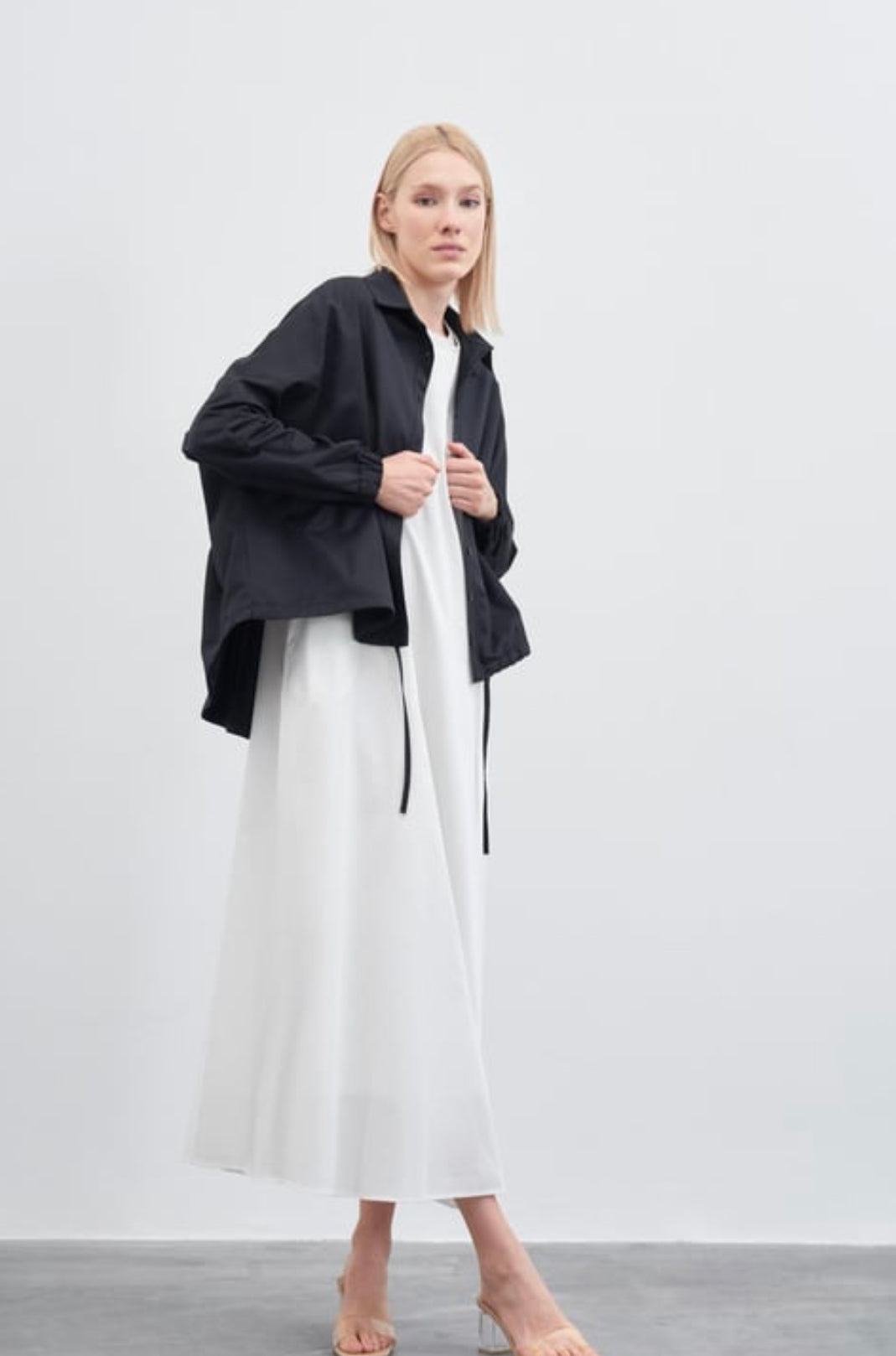 Hemd mit Raffung am Rücken