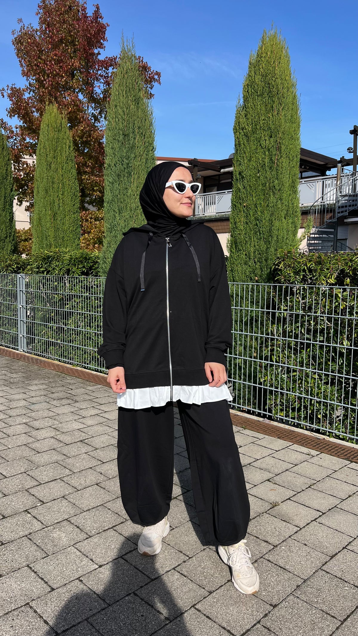 Jacke mit Rüschensaum