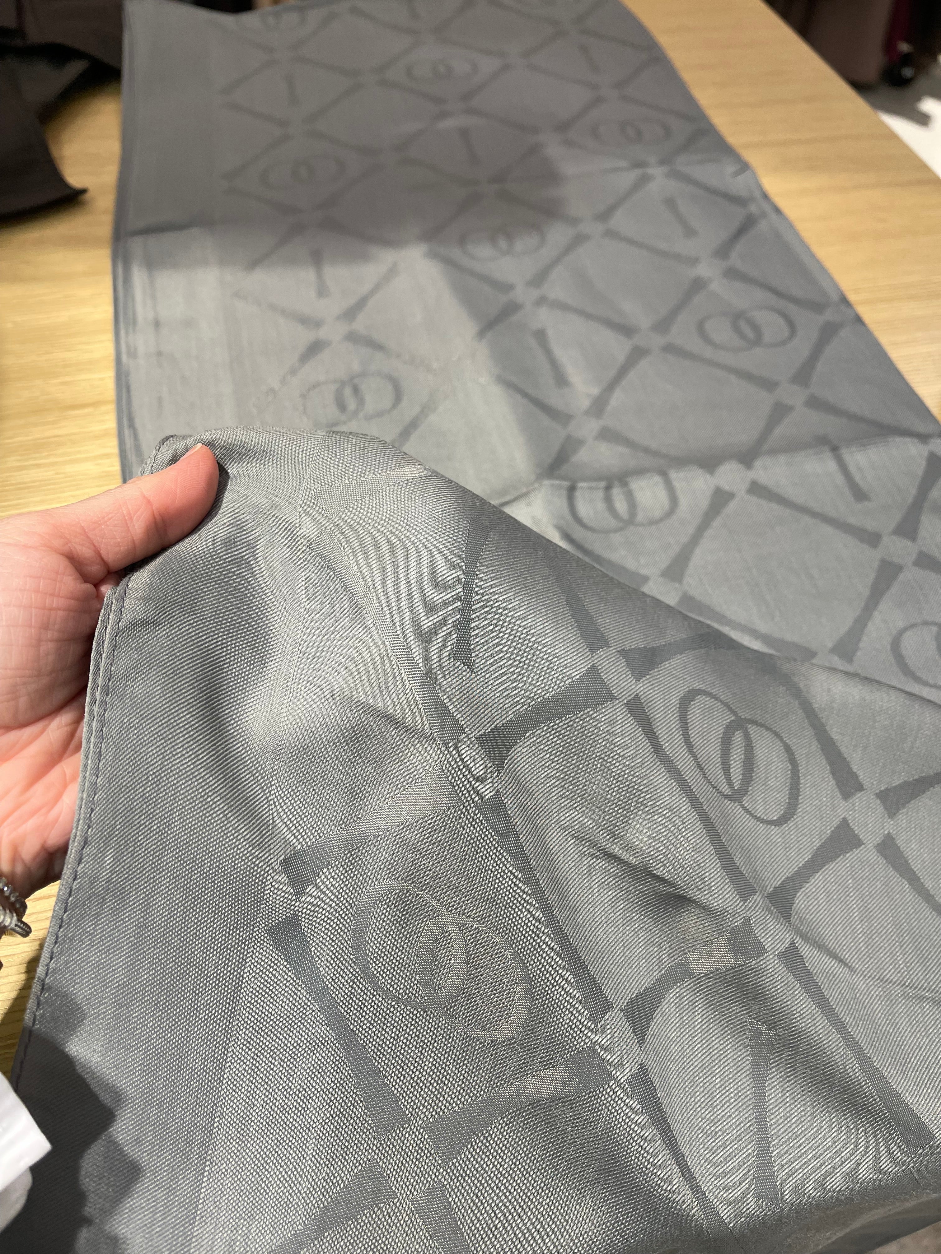 İmannoor İman I Baklava Ramy Jakar Schal