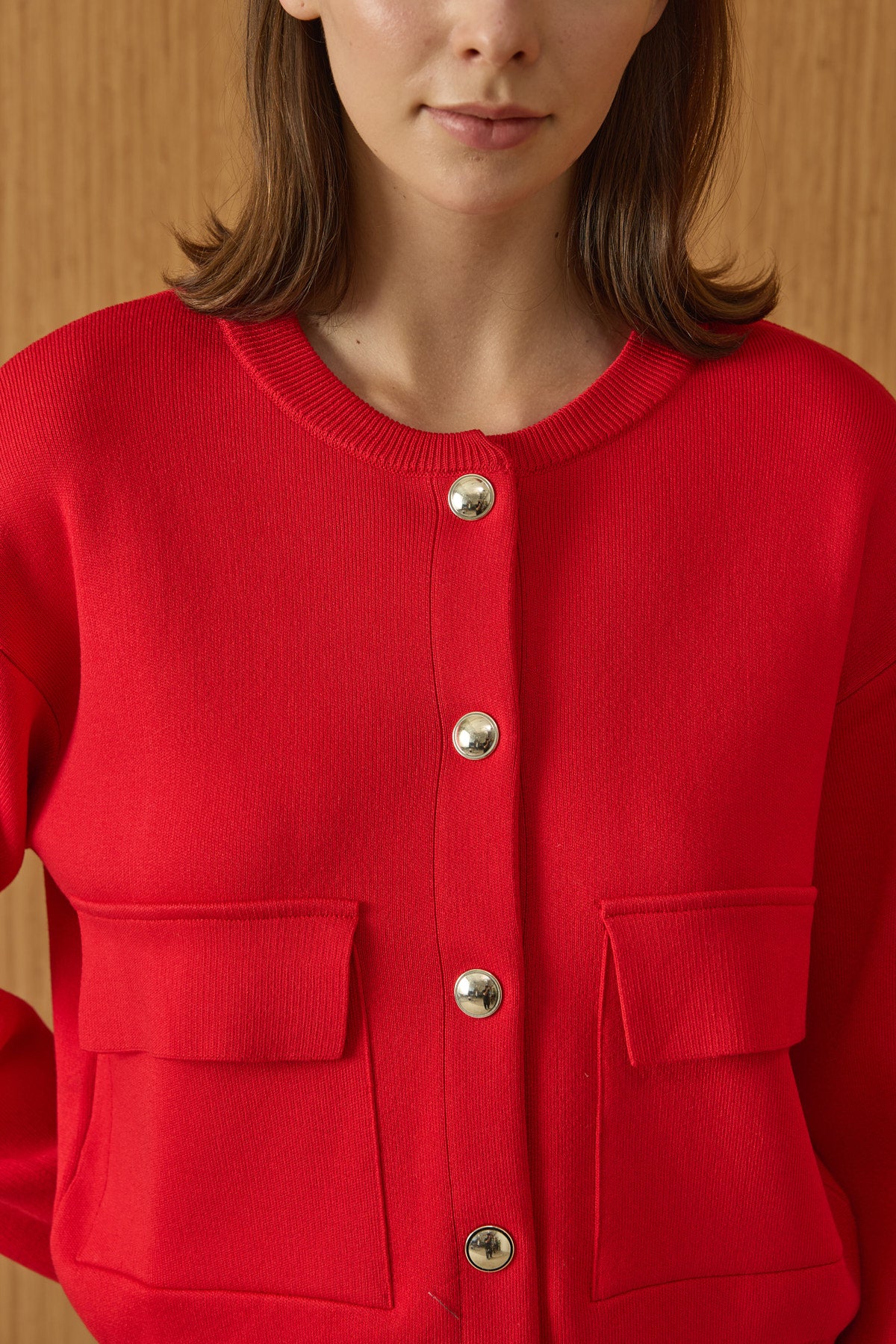 Forma kurze Strickjacke
