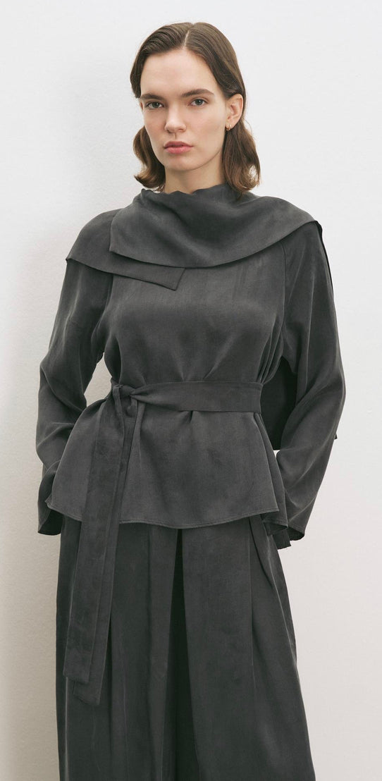 Queen Zweiteiler aus Seide