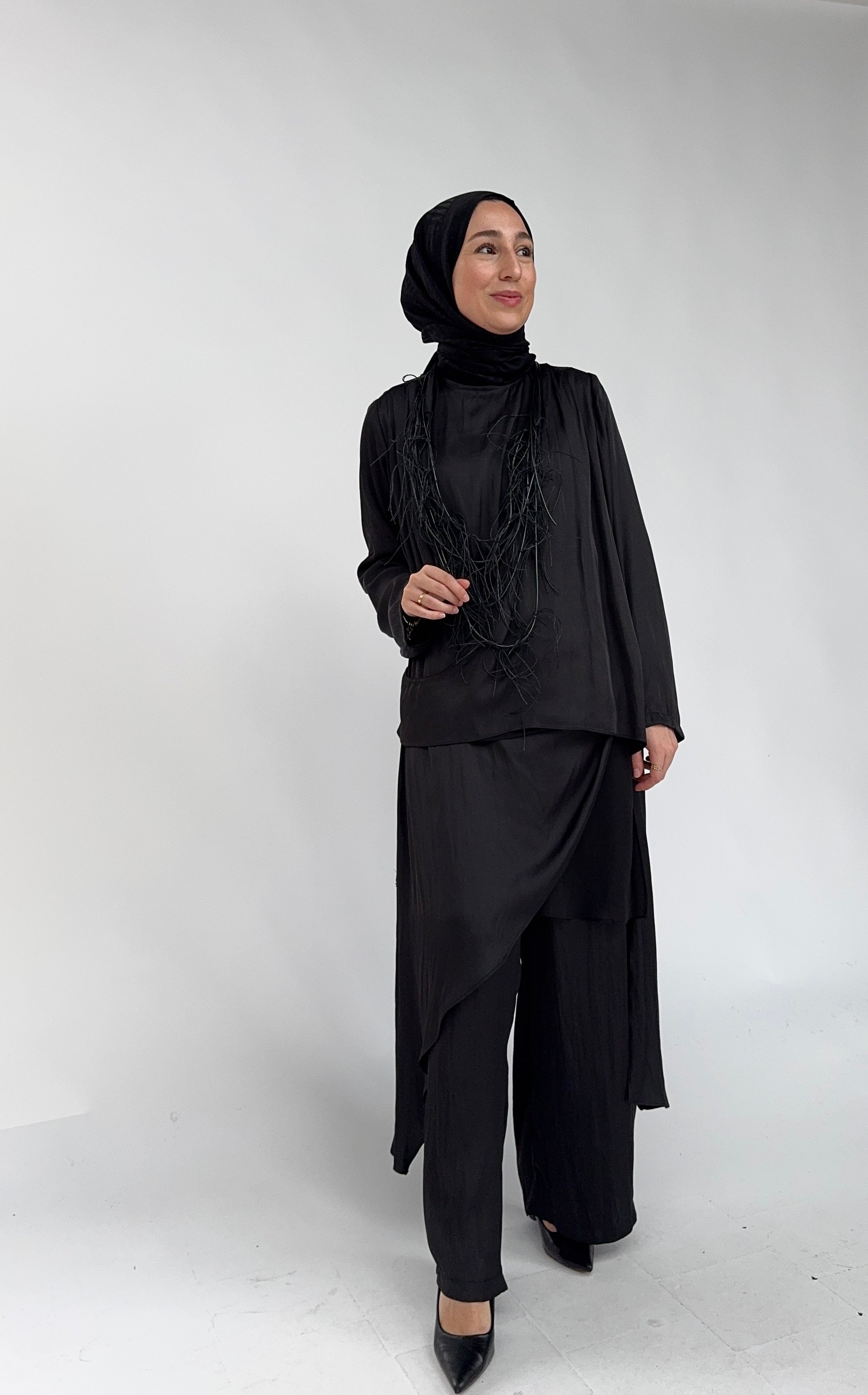 Almarwah Designer Set