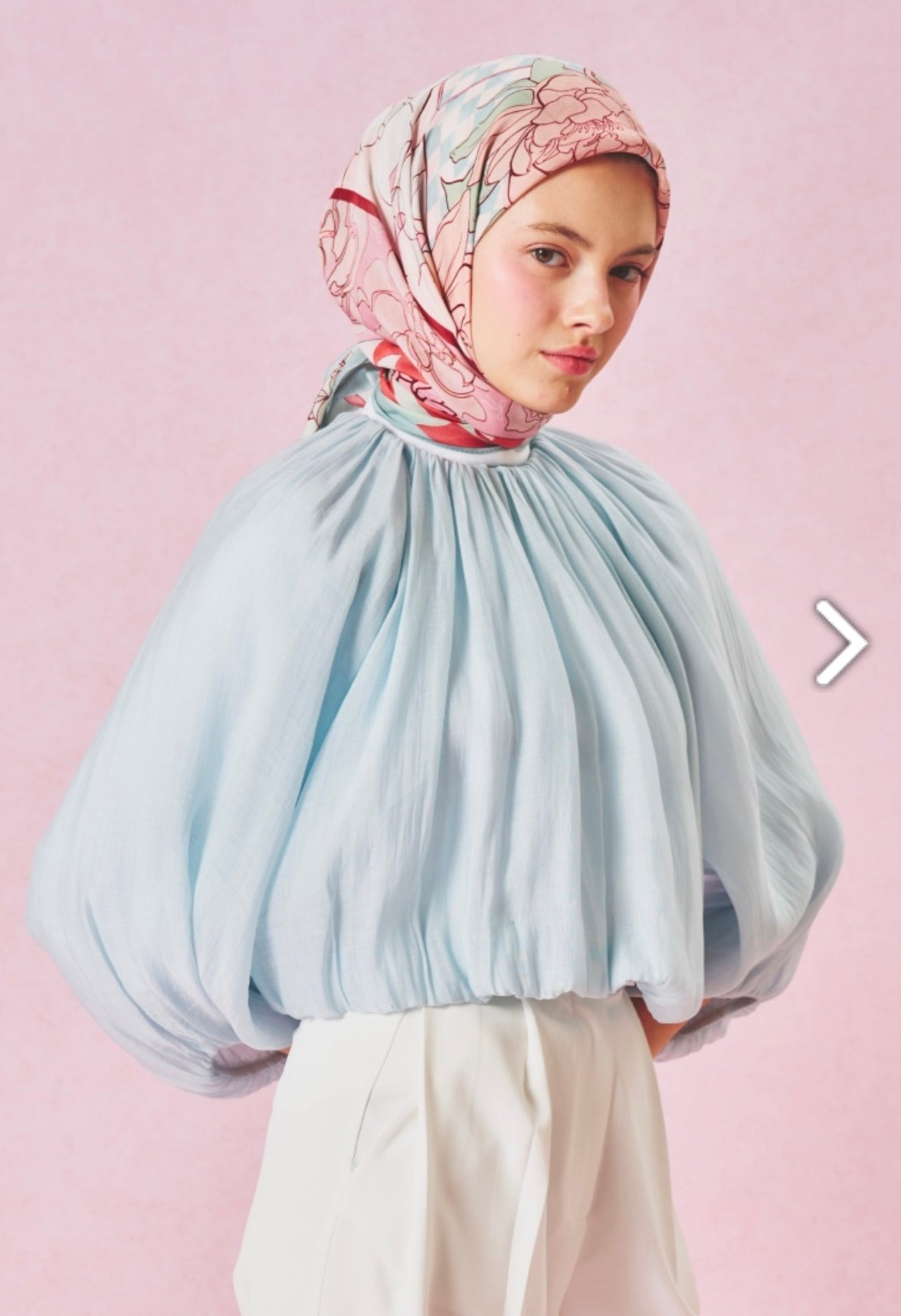 Tales of Love Viskose Esarp