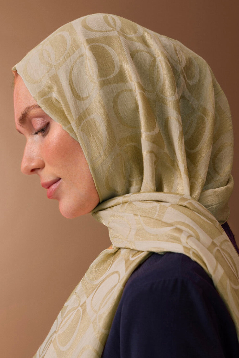 Imannoor Dama Naia Schal