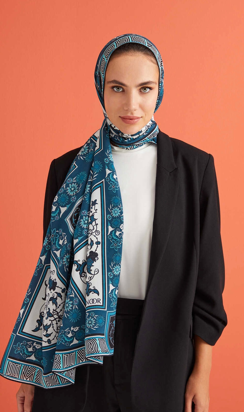 İmannoor Tezhip Silk Schal in Turkish Blue