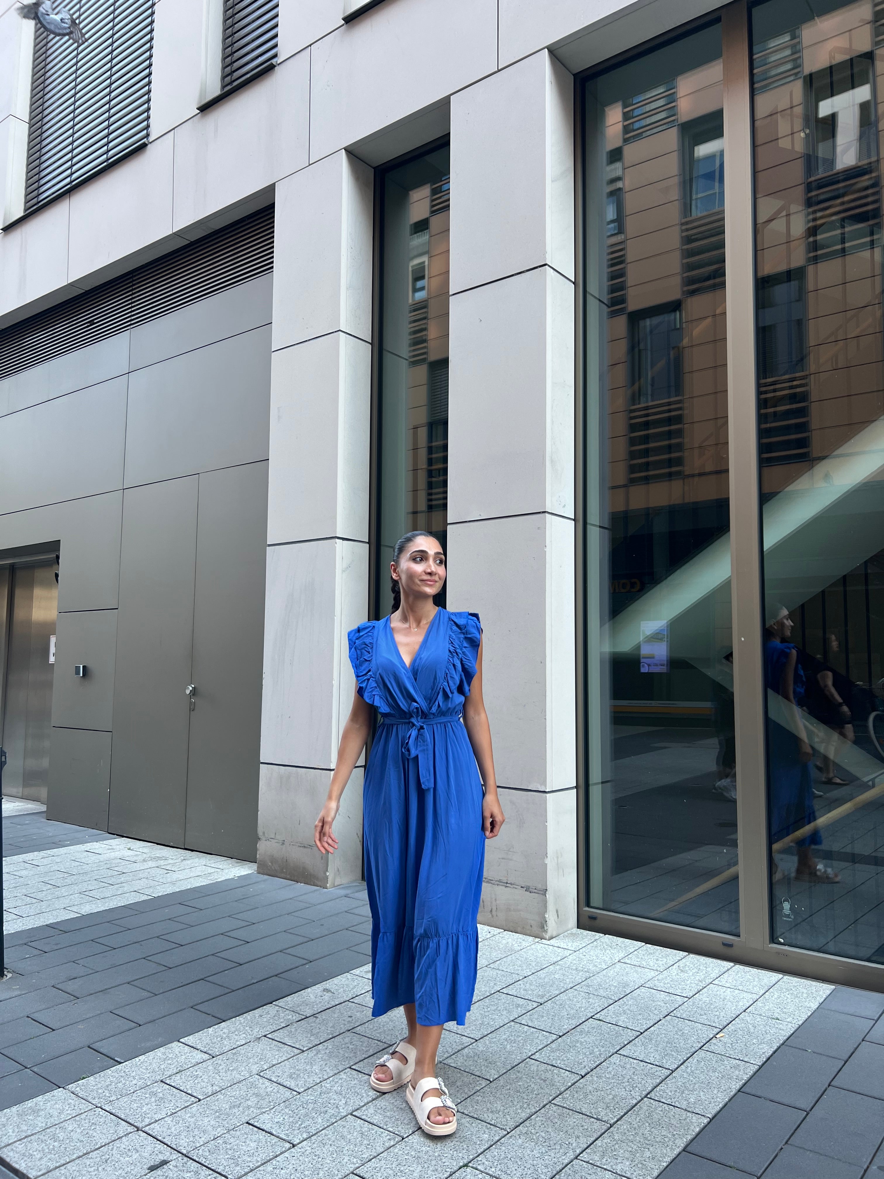 Rüschen Kleid mit Gürtel