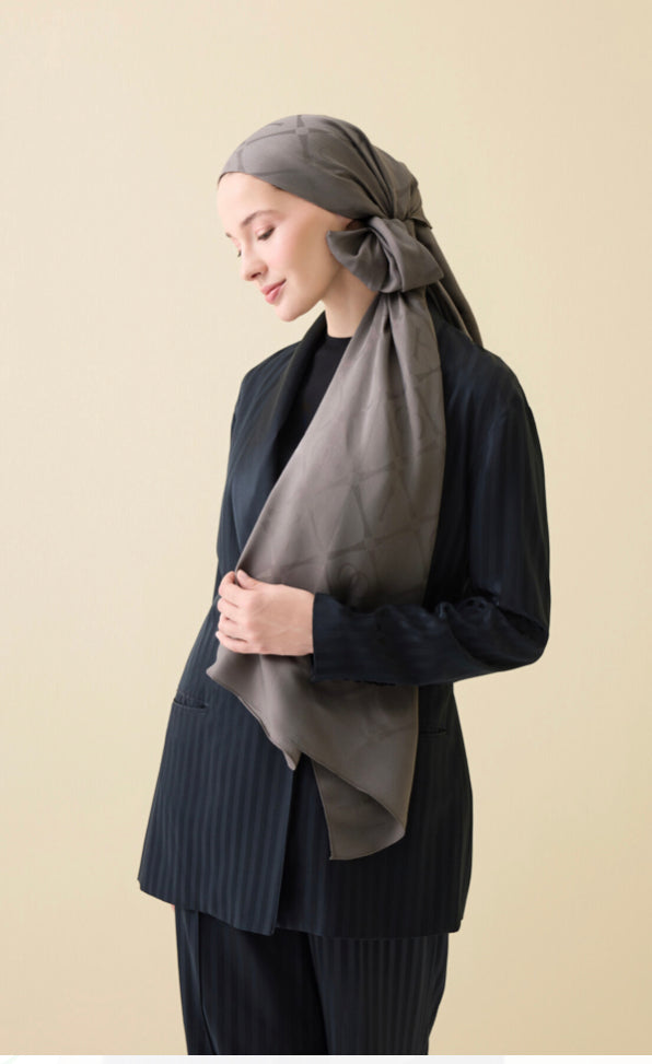 Imannoor Iman I Baklava Ramy Jakar Schal