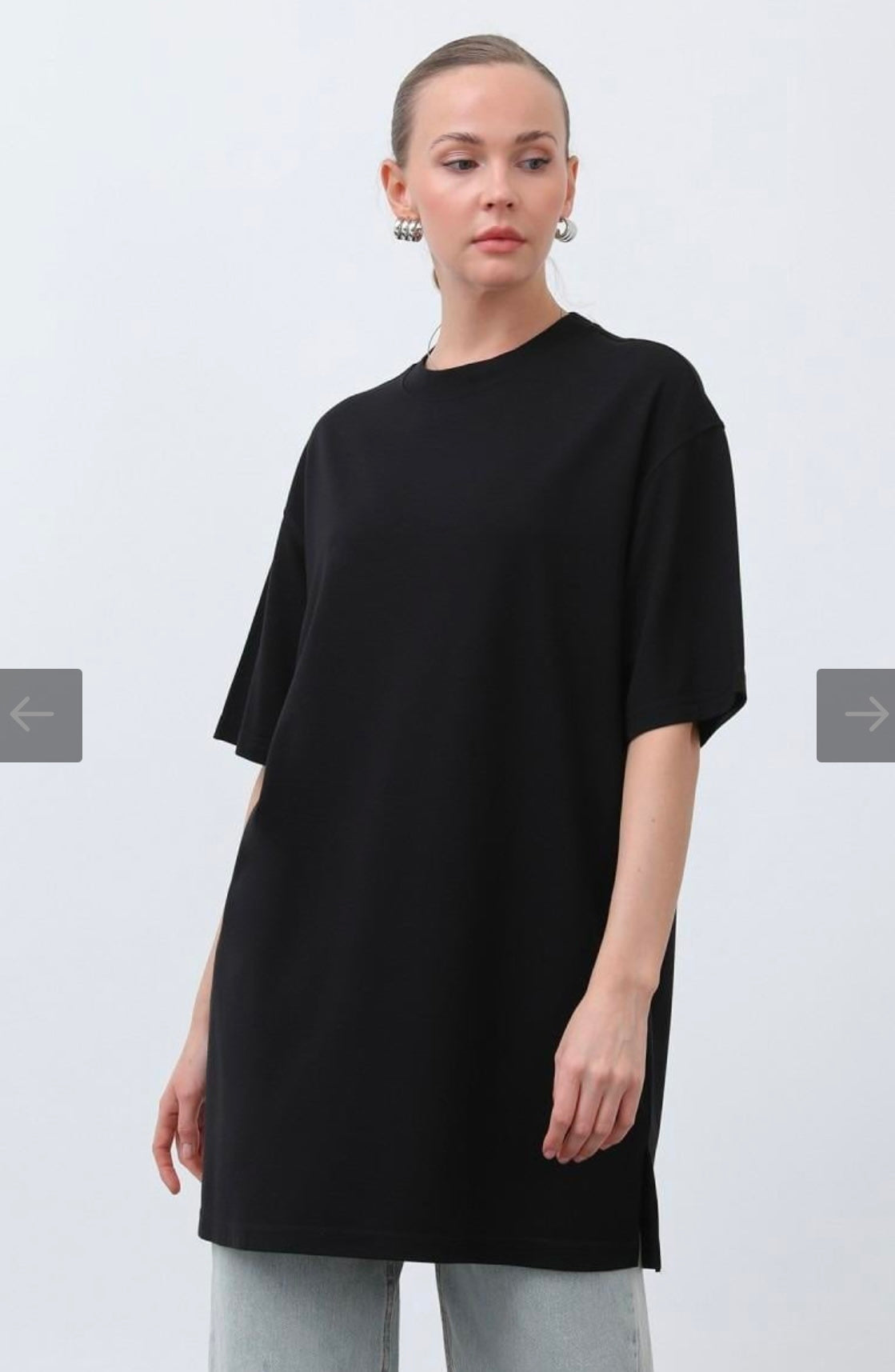 Basic T-Shirt
