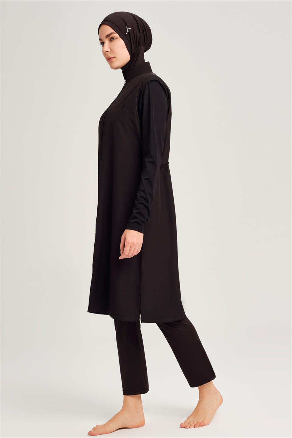 Full body swimsuit hijabi swimwear from Hasema in black