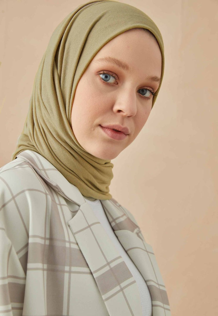 Jersey scarf in sage