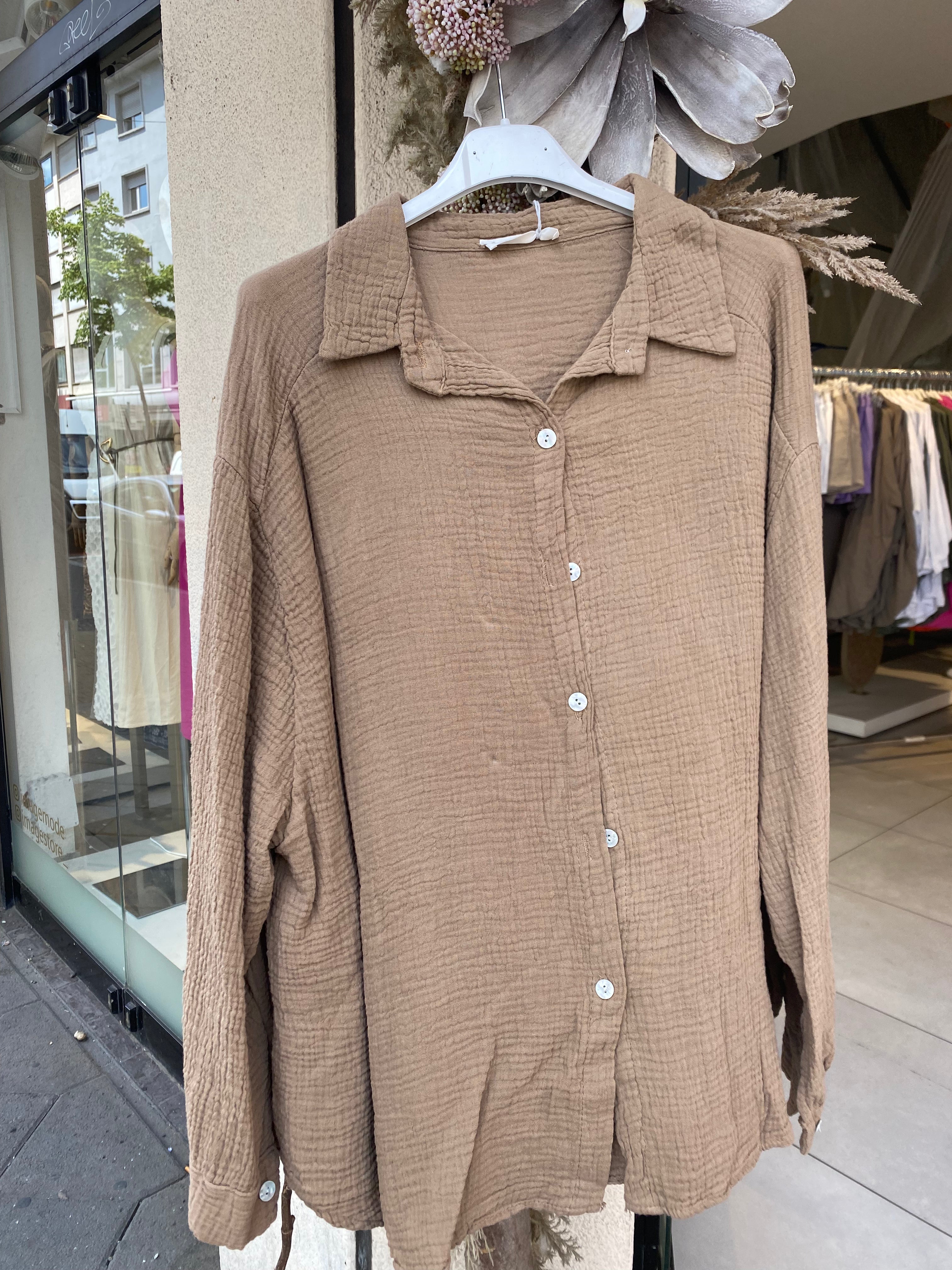 Oversize Musselin Bluse kurz