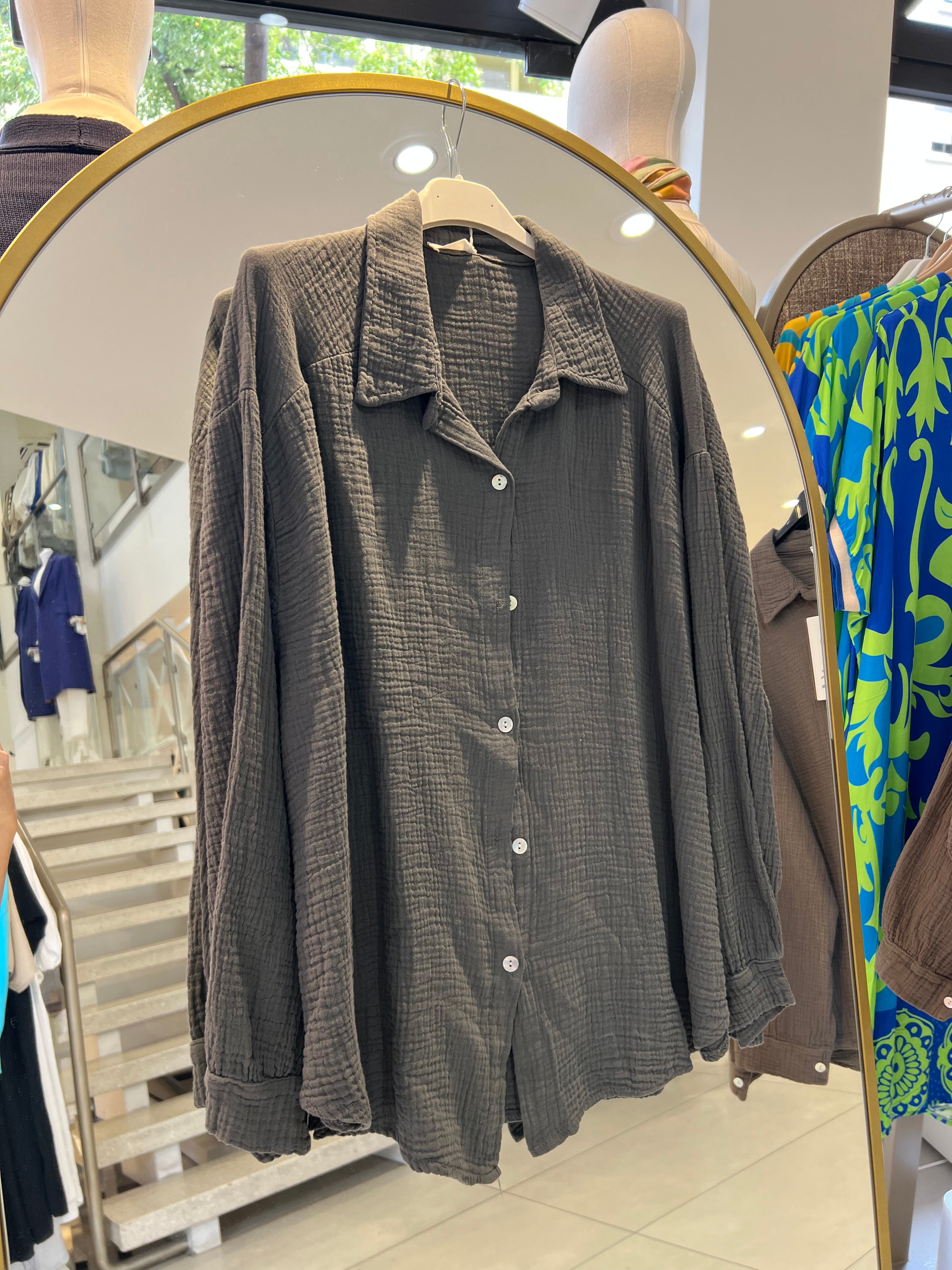 Oversize Musselin Bluse kurz