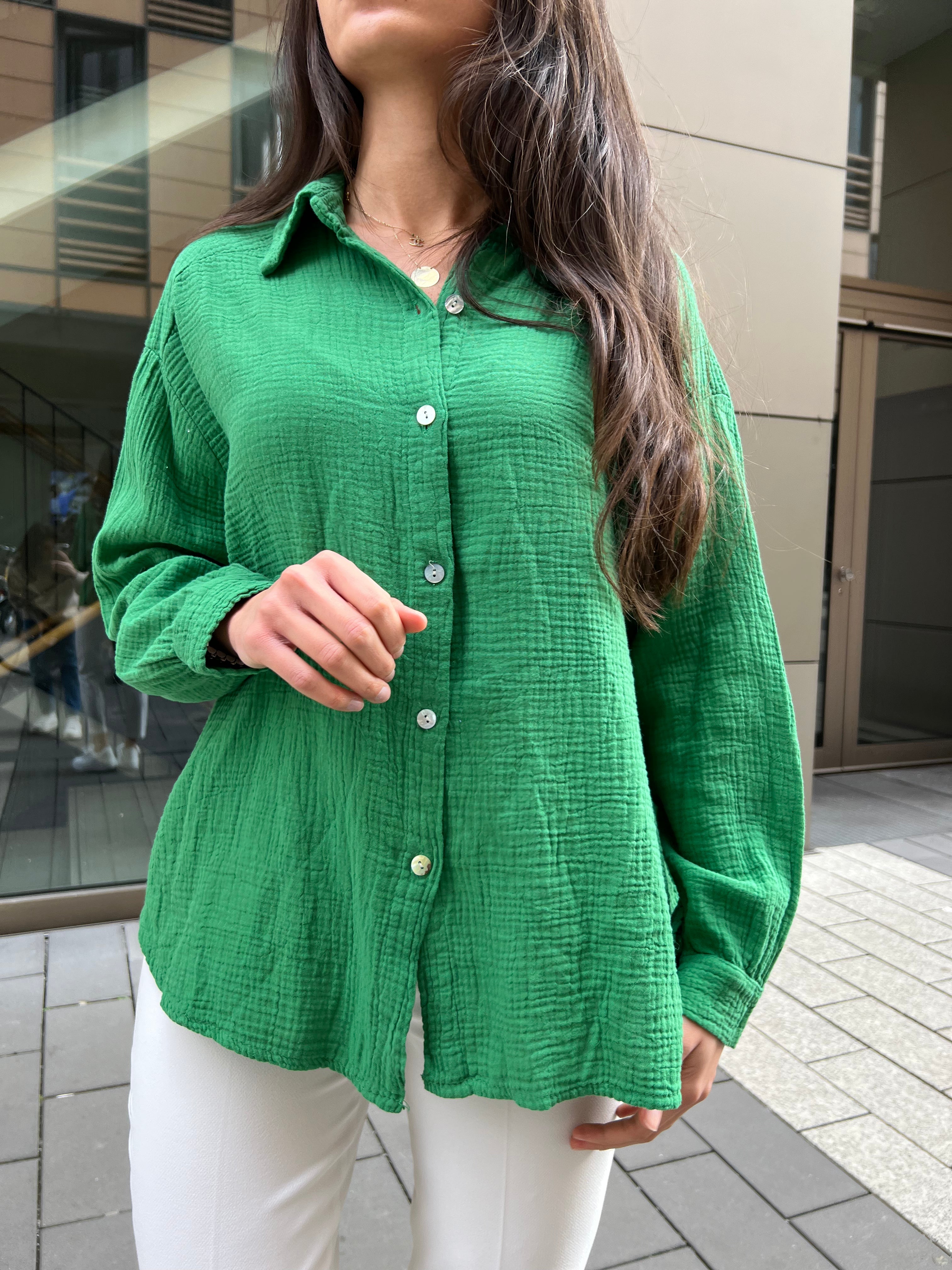 Oversize Musselin Bluse kurz