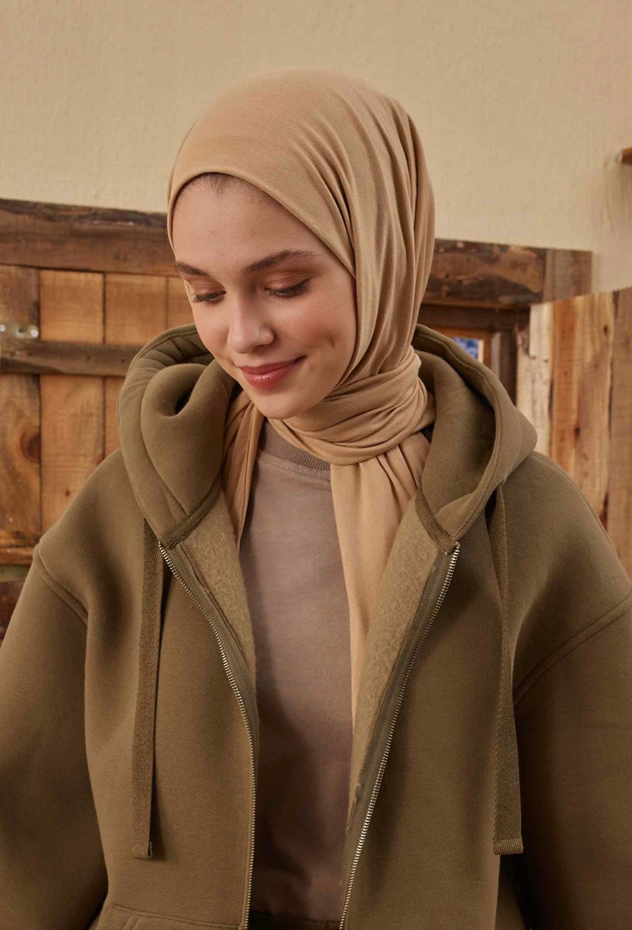 Jersey scarf in dark beige