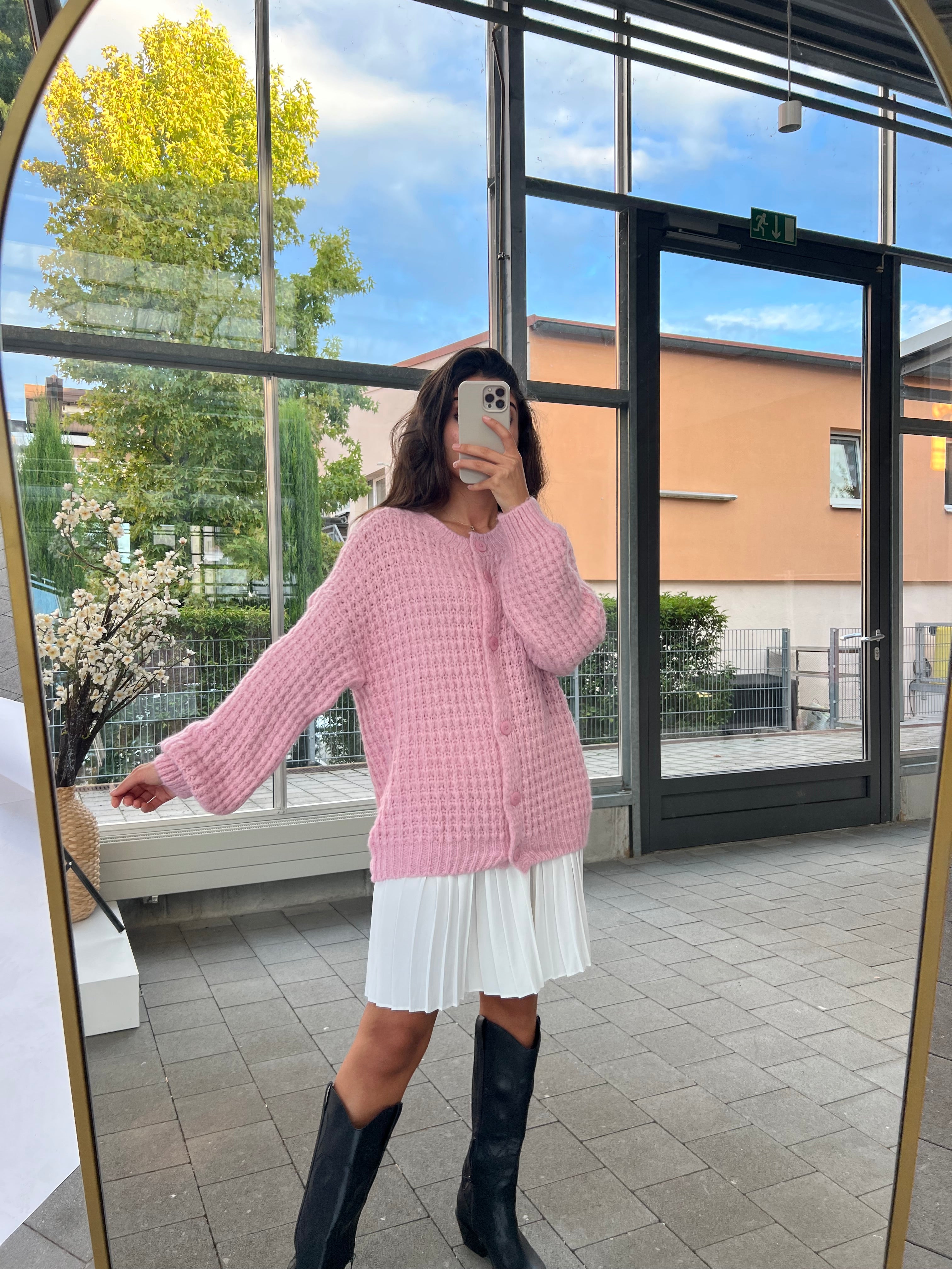 Cardigan mit Struktur in Rosa