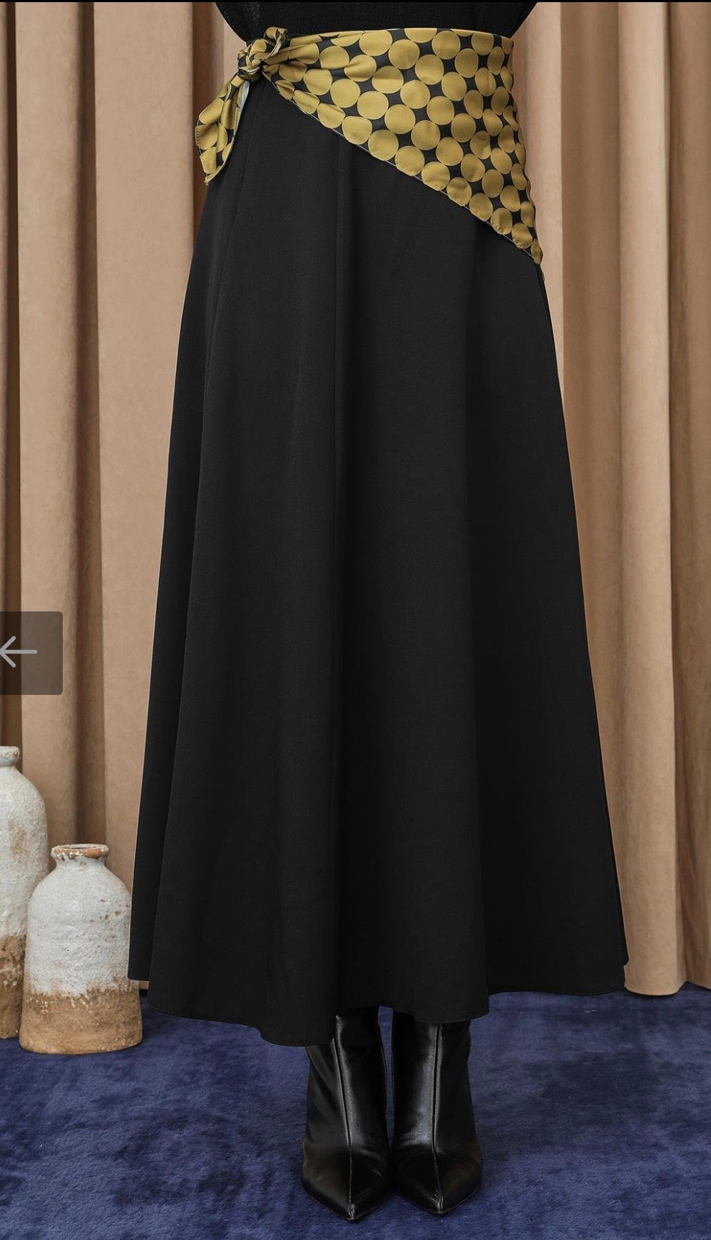 Rock mit Schal Accessory