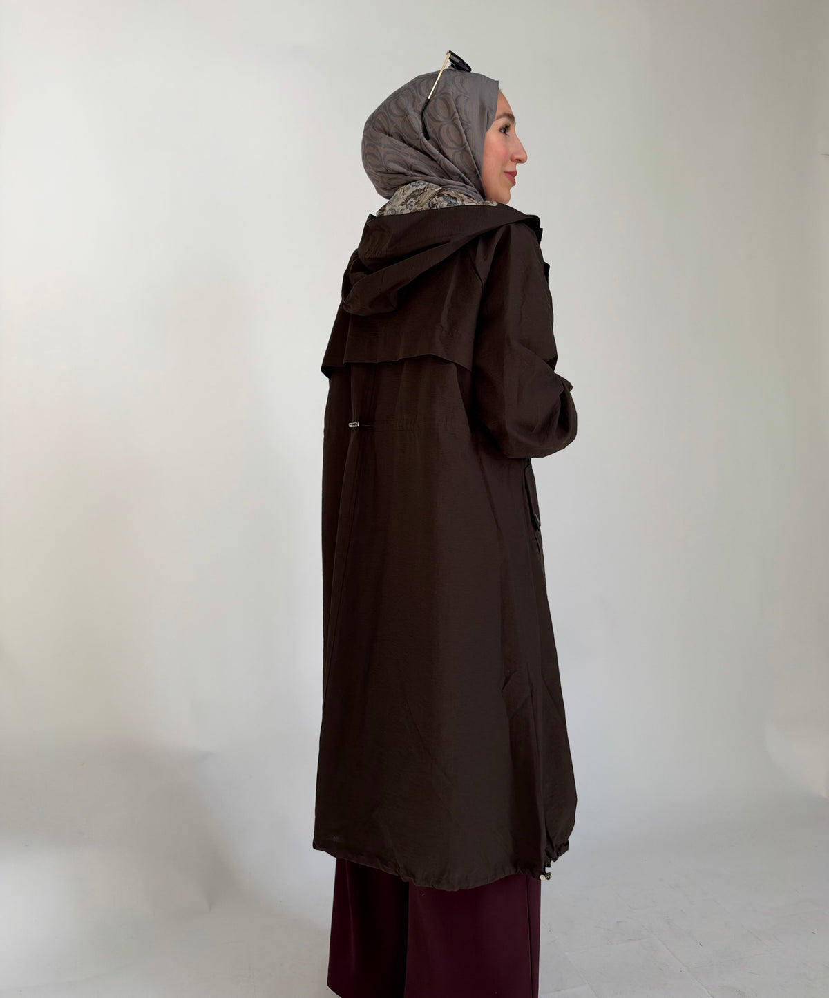 Trenchcoat mit Raffdetails