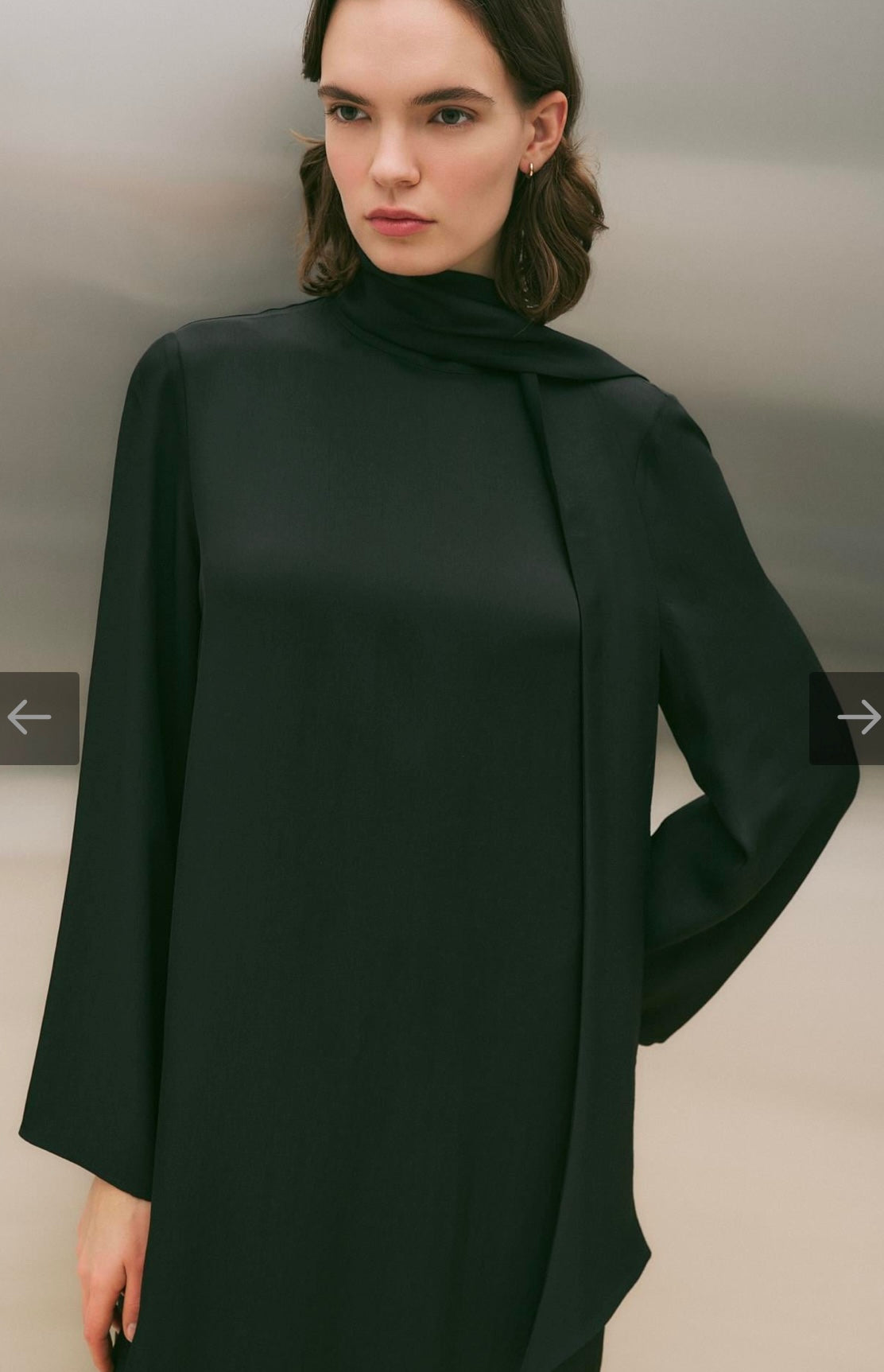 Marly Kleid mit Schaldetail