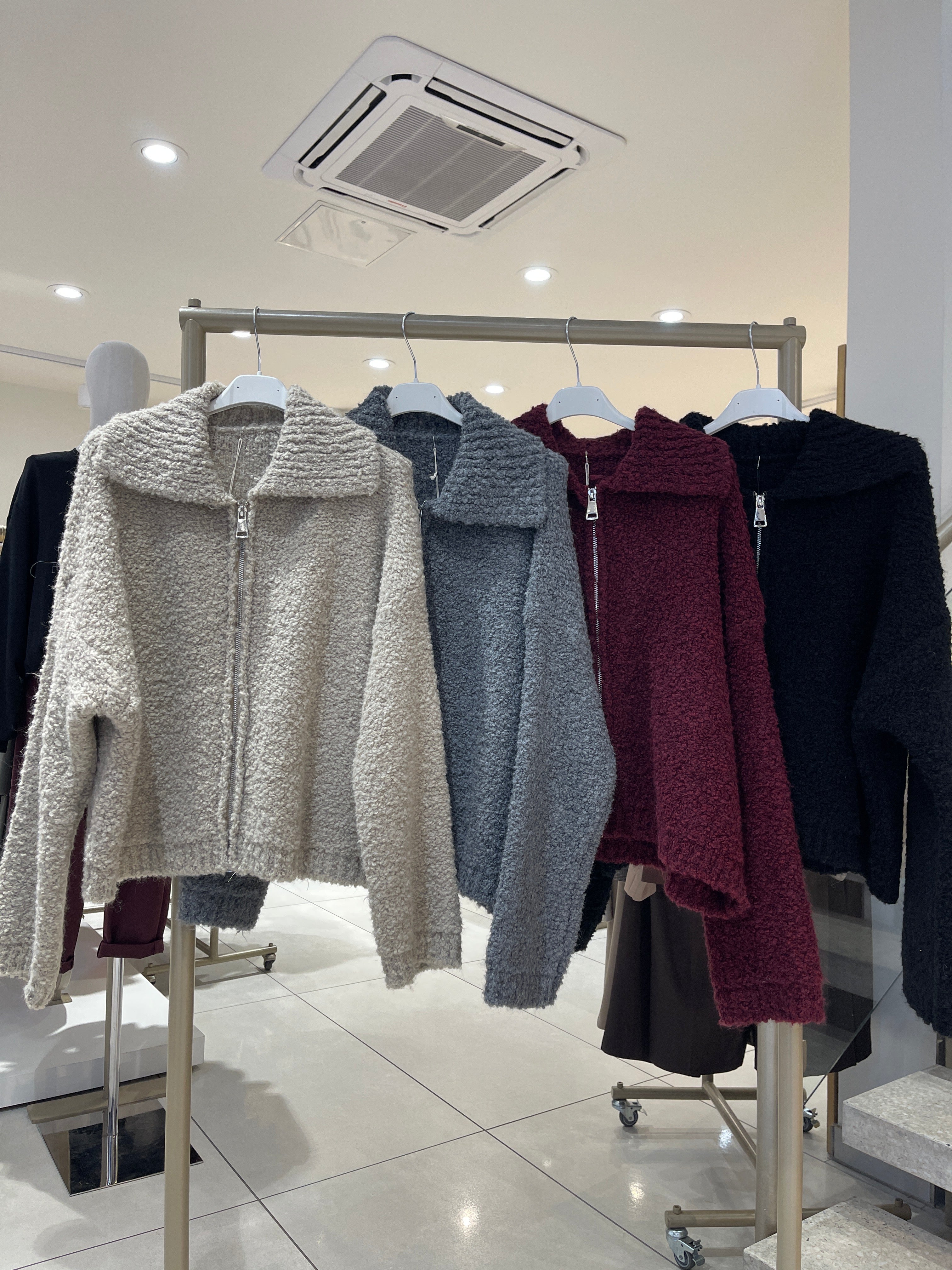Cardigan mit Reißverschluss