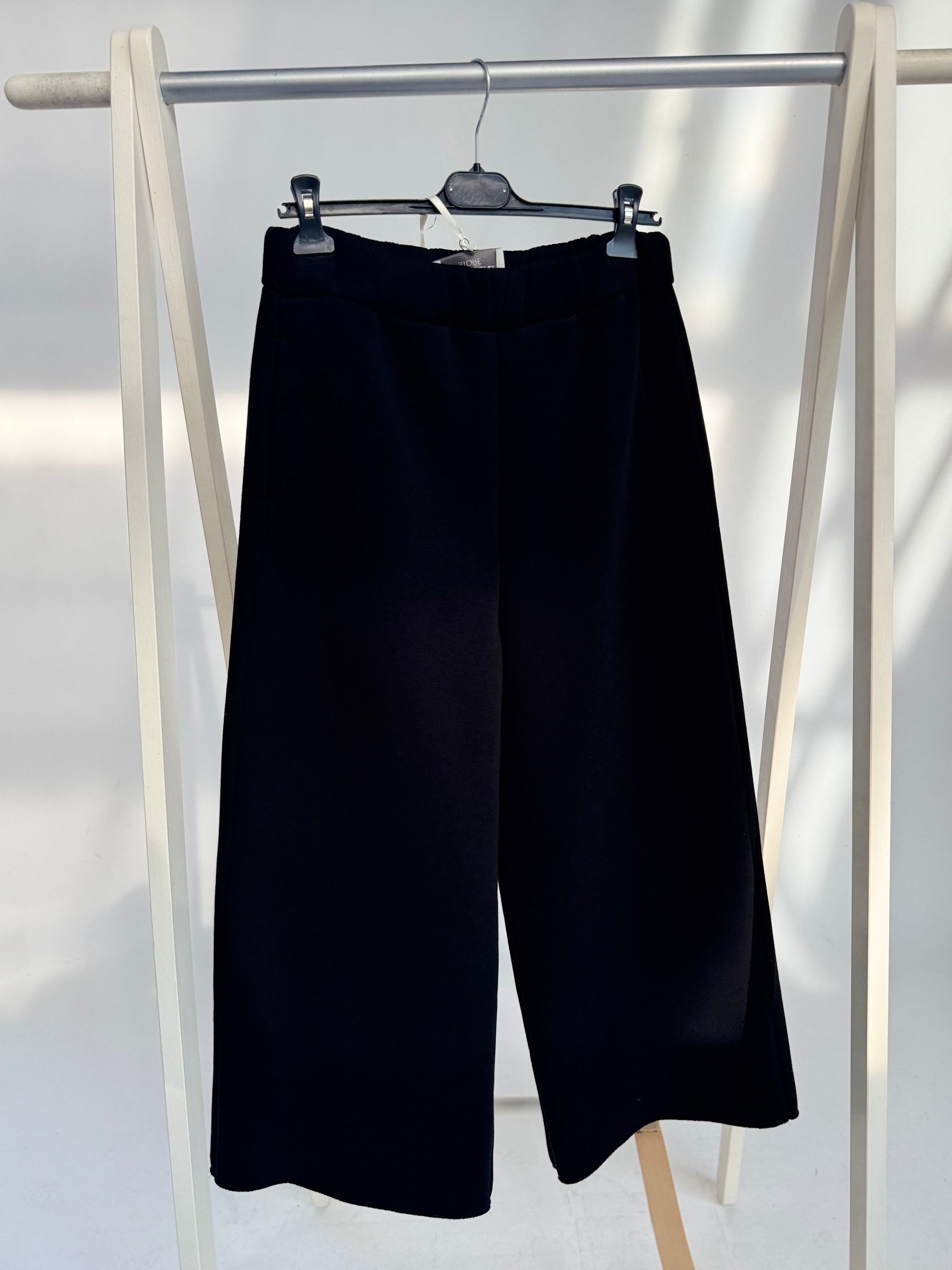 Soft Flow Fluffy Wide Leg