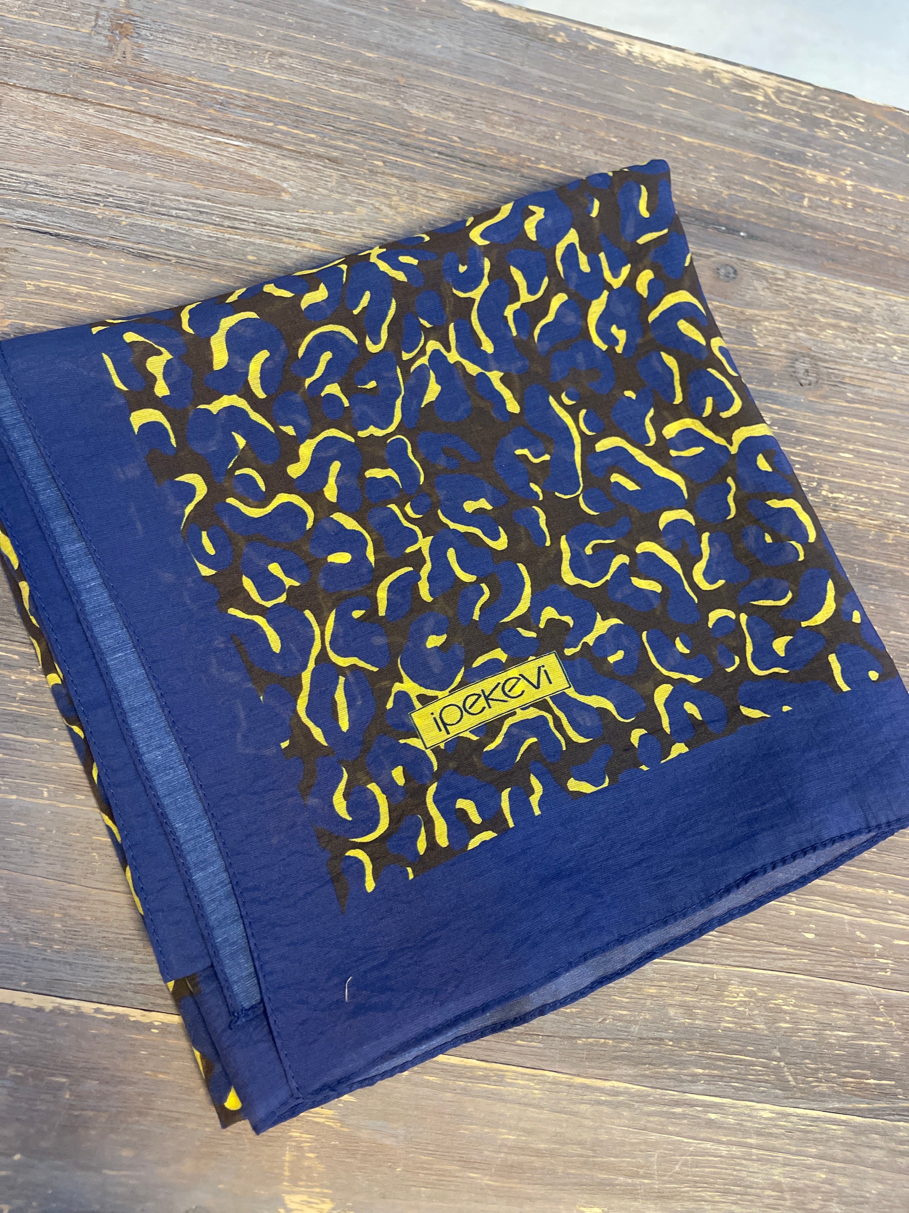 Ipekevi Desenli Tensel Şal