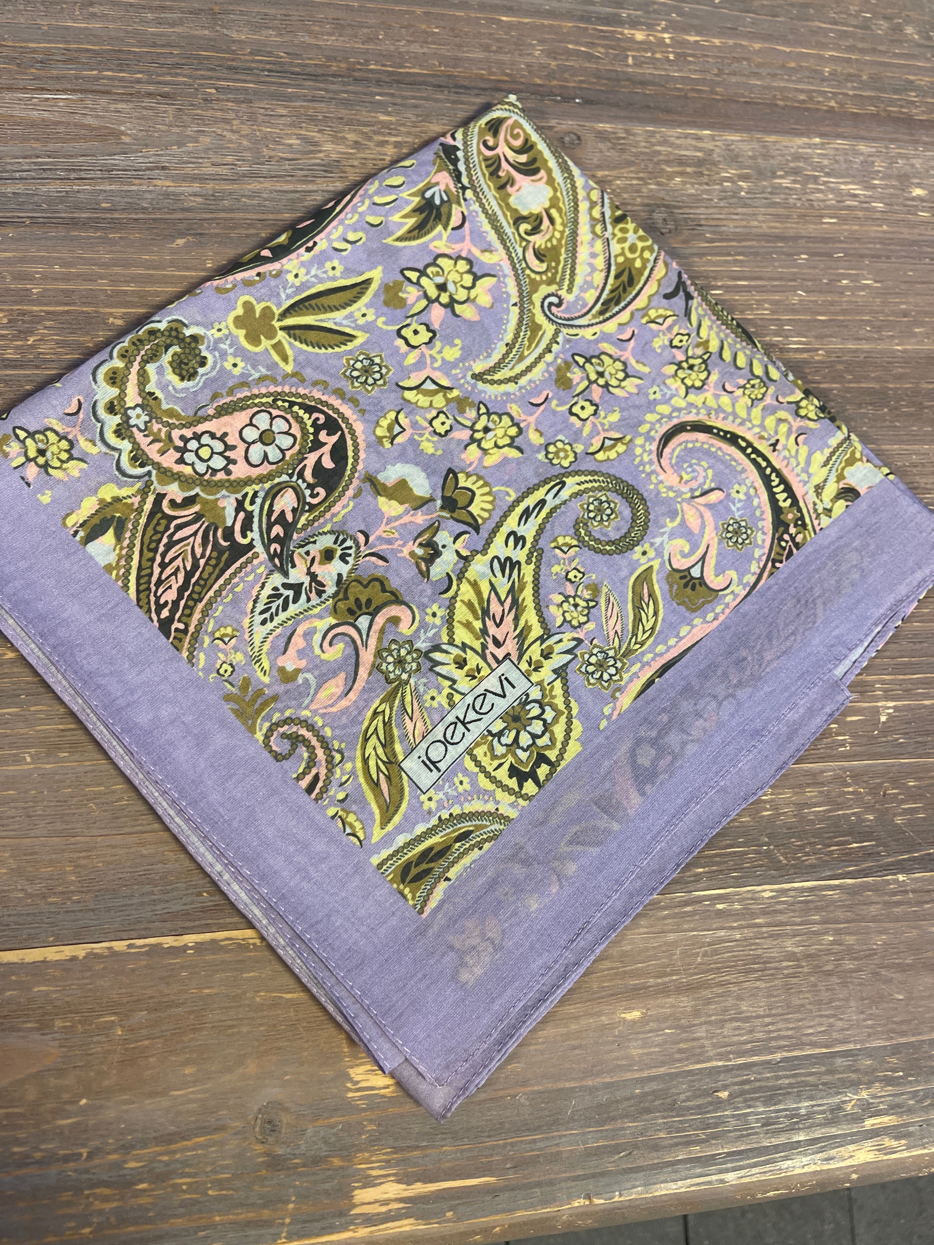 Ipekevi Desenli Tensel Şal