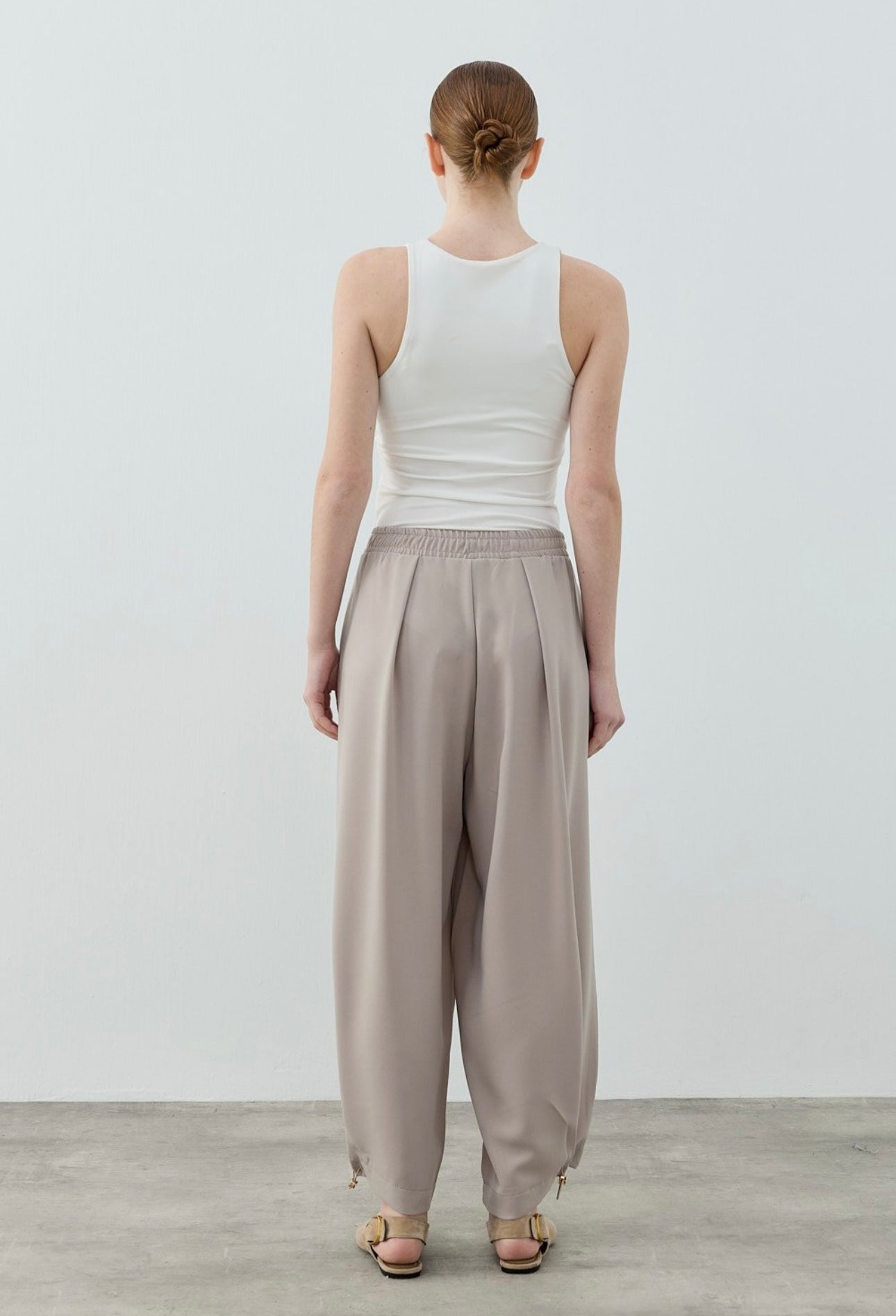 Sportliche Krepp Hose