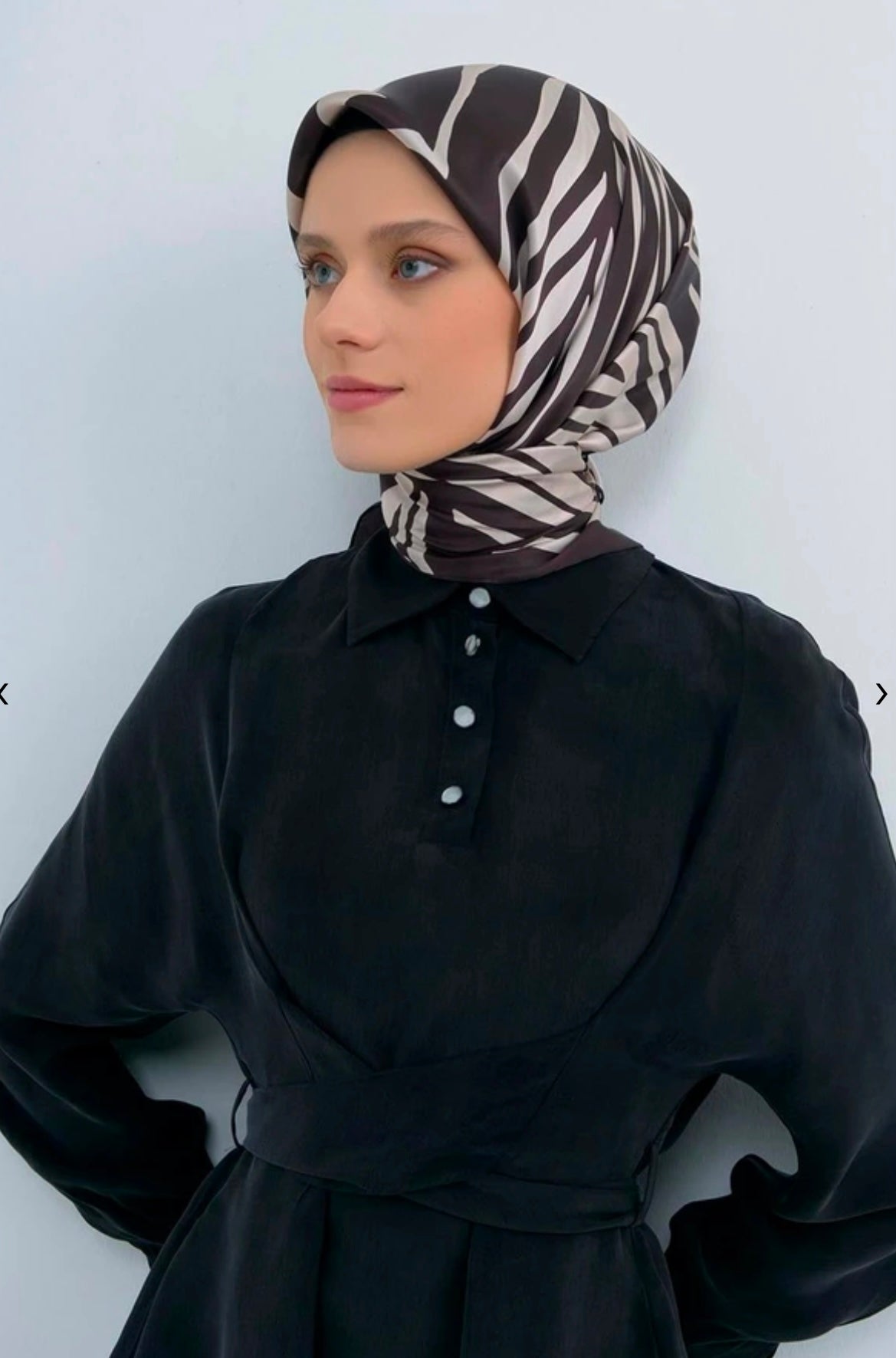 Armine Esarp 9550