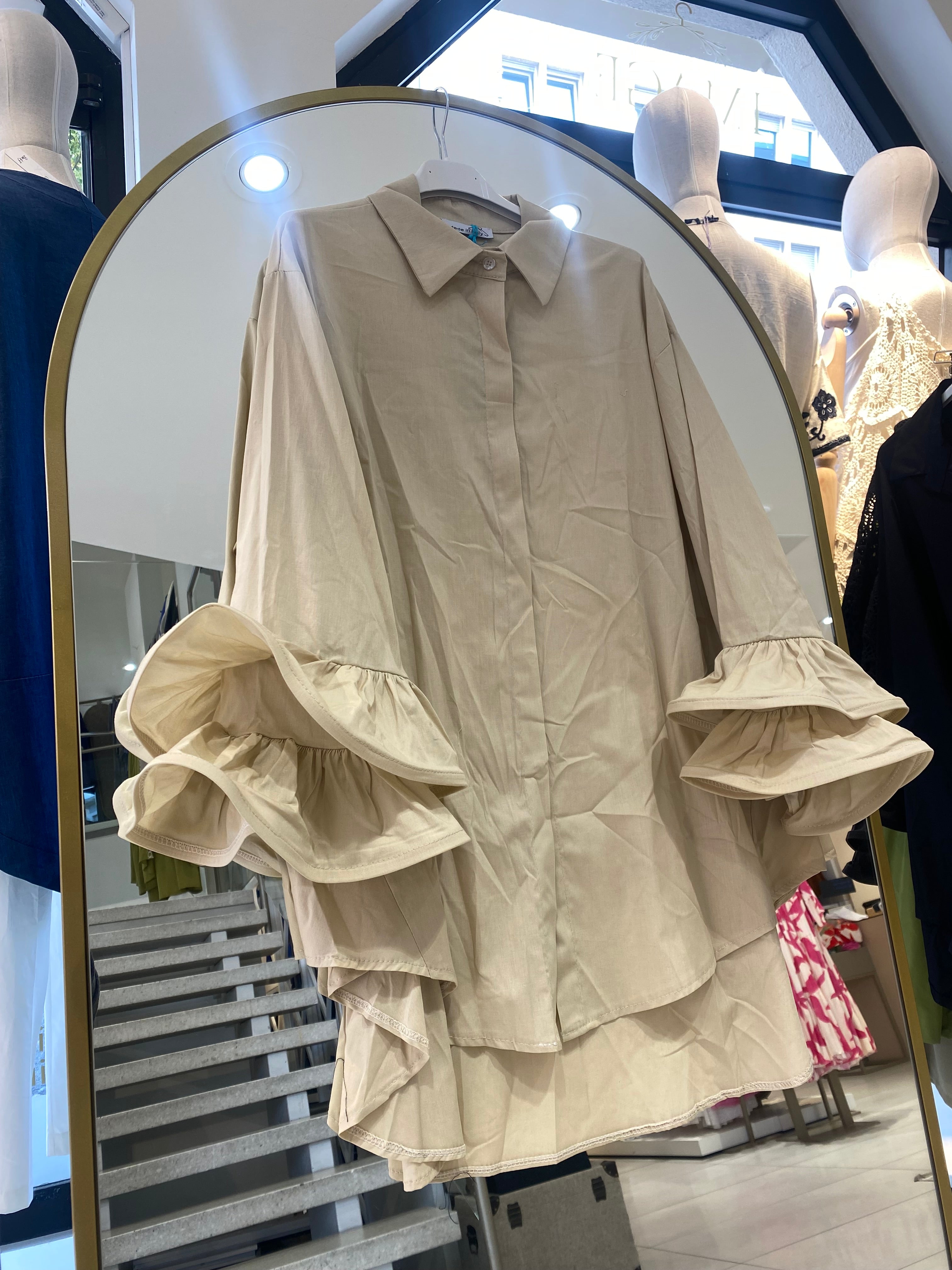 Bluse mit Volantärmeln