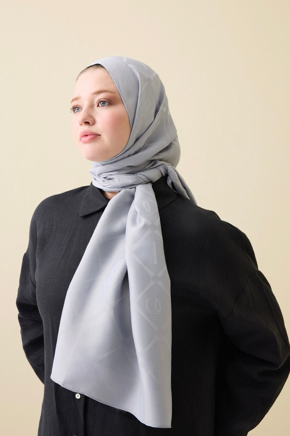 Imannoor Iman I Baklava Ramy Jakar Schal
