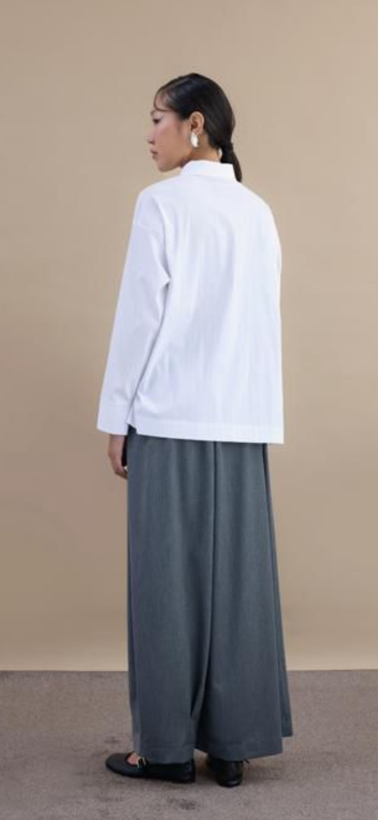 Zweiteiler mit Bluse und Hosenrock