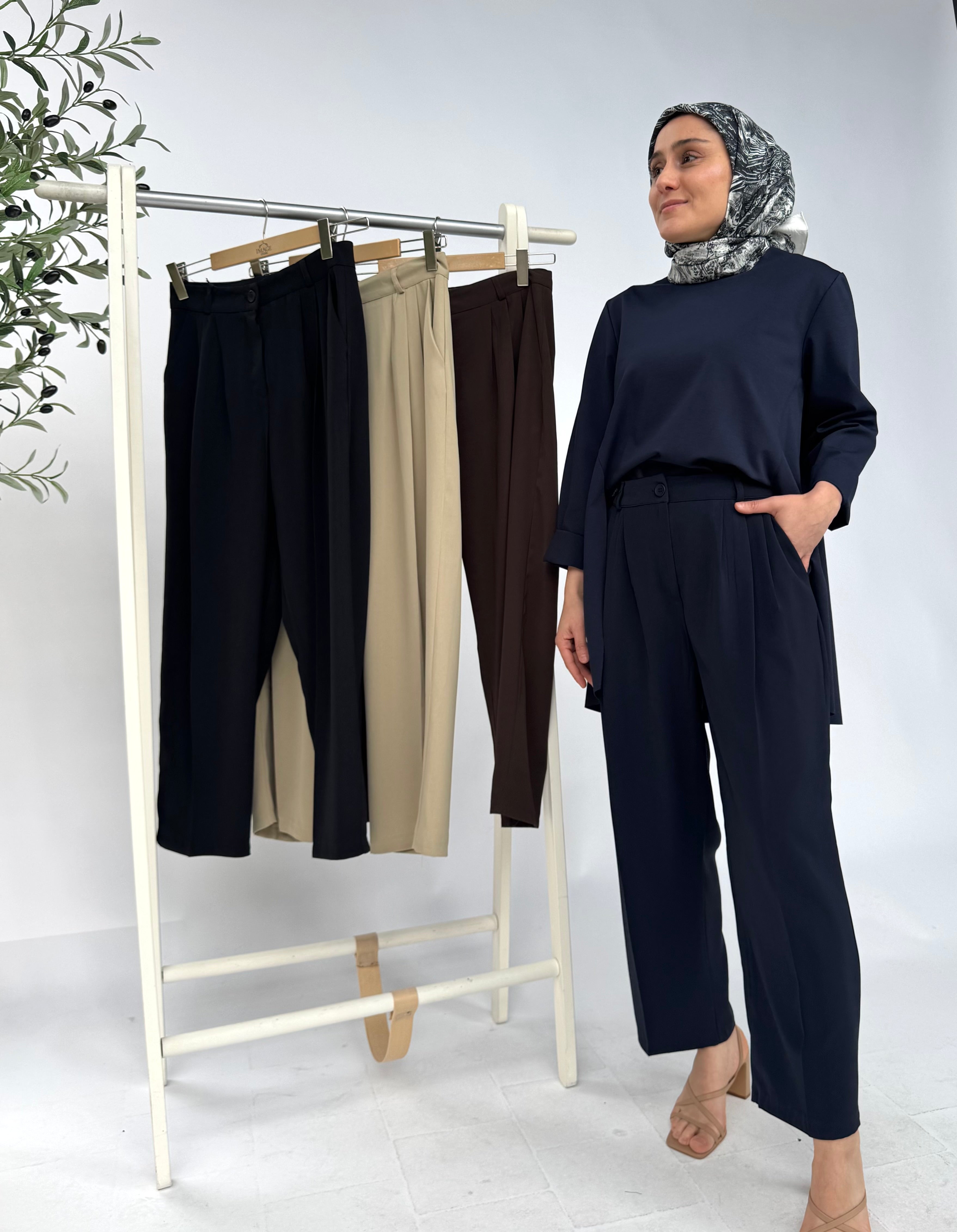 Hose Casual aus Krepp