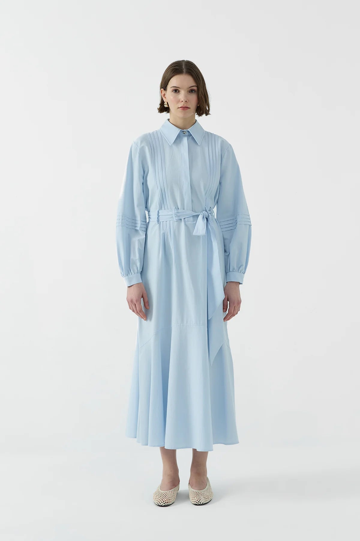 Clande Kleid mit Nahtdetail