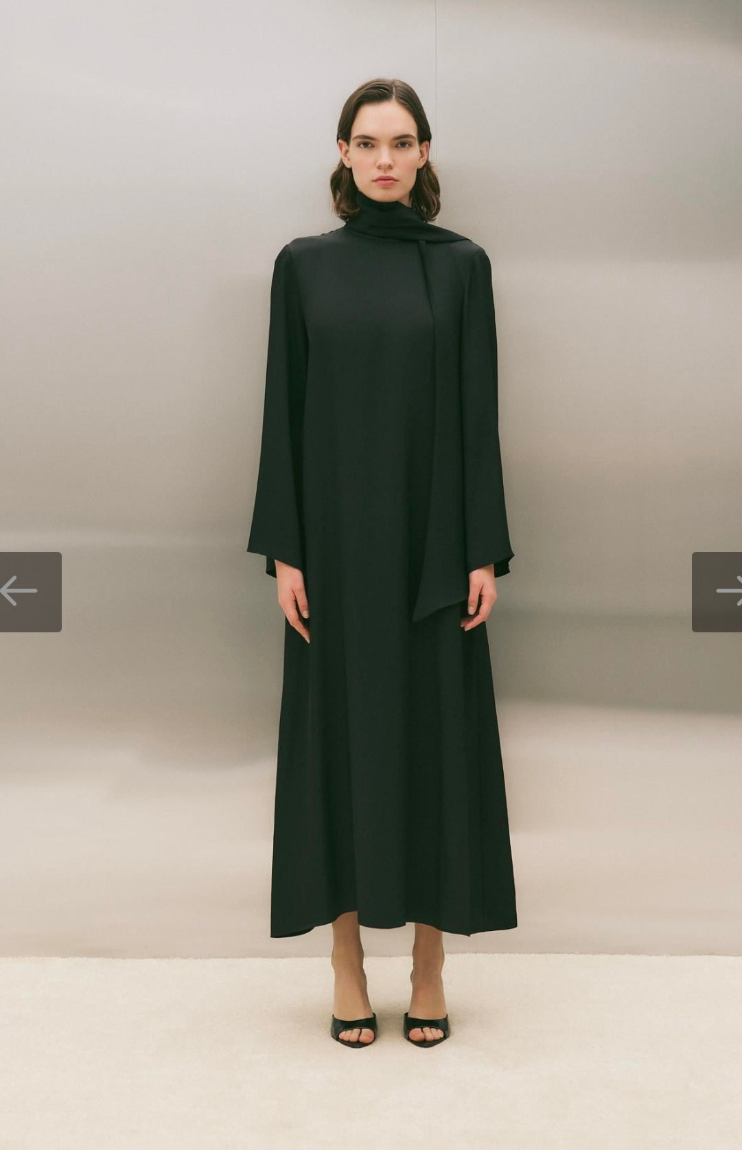 Marly Kleid mit Schaldetail