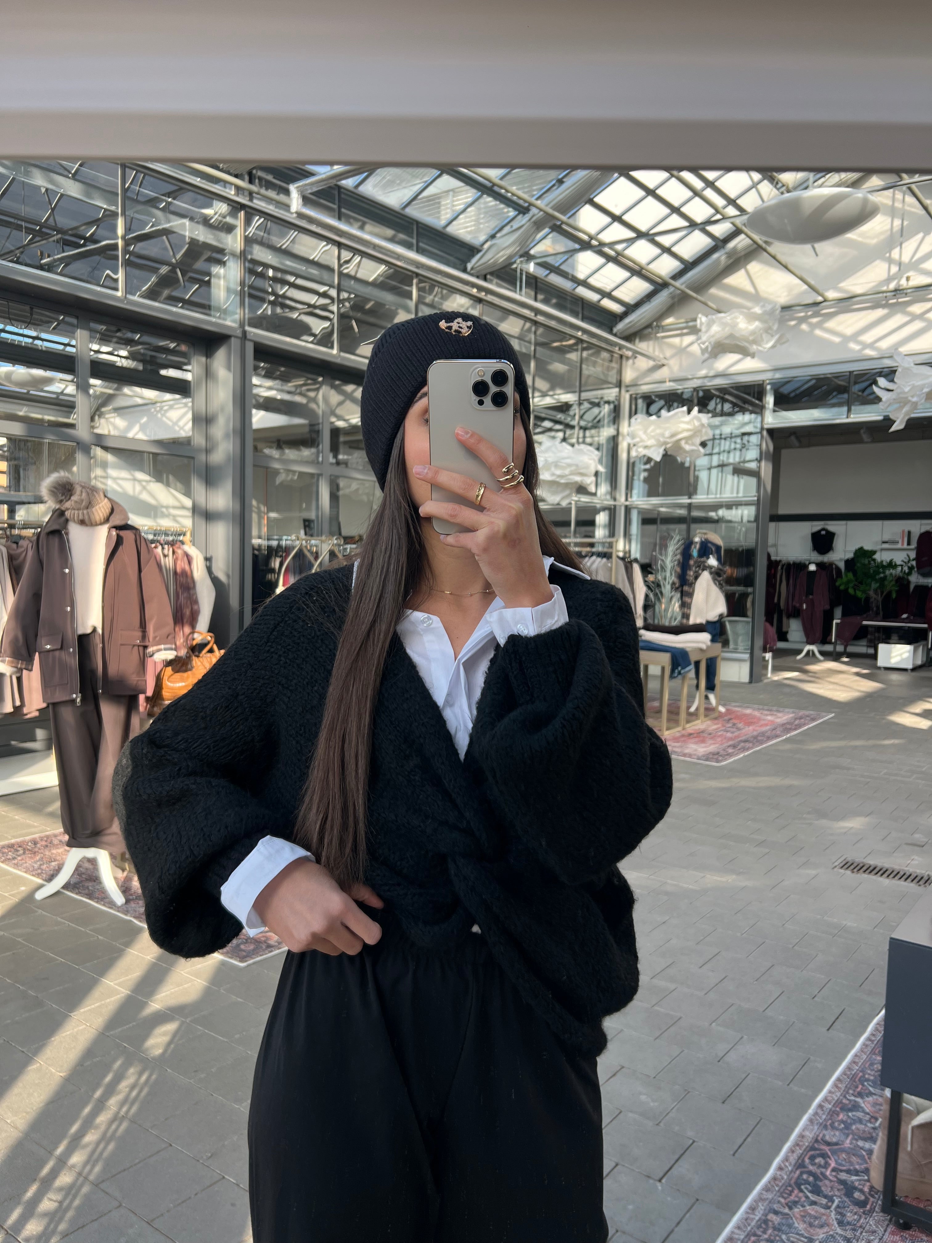 Pullover mit Knotendetail