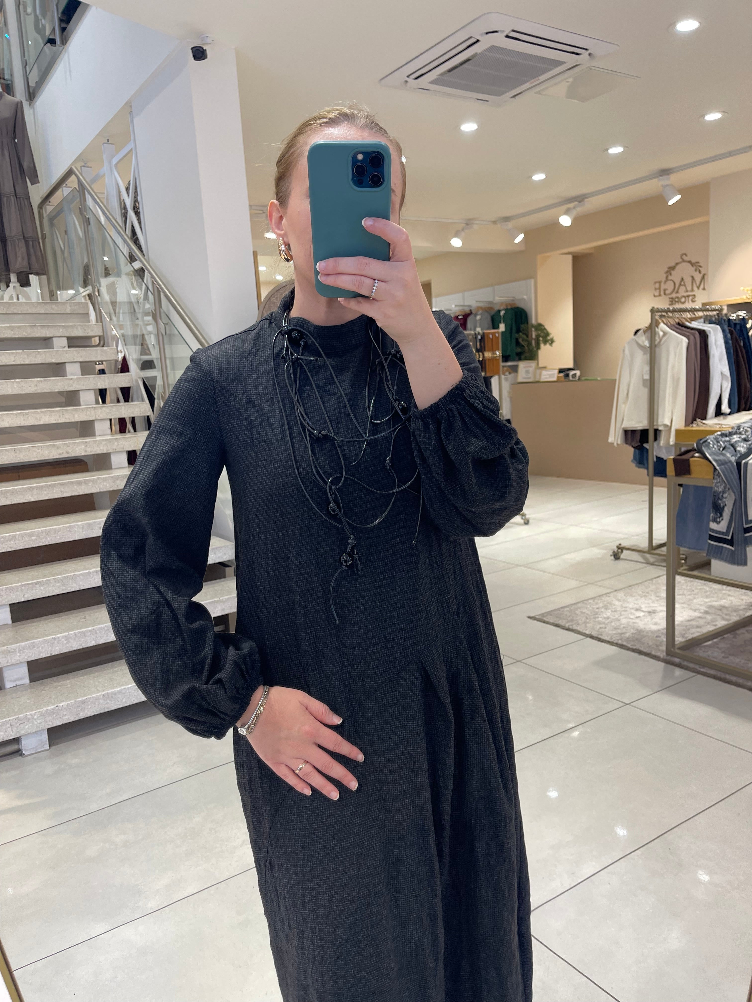Maxikleid mit Kette