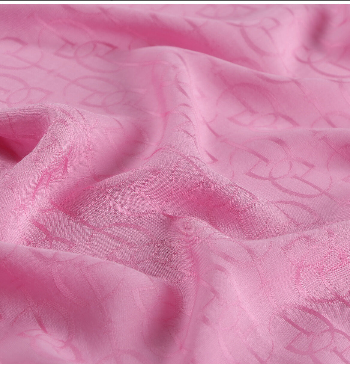 Ipekevi Monogram ie Schal