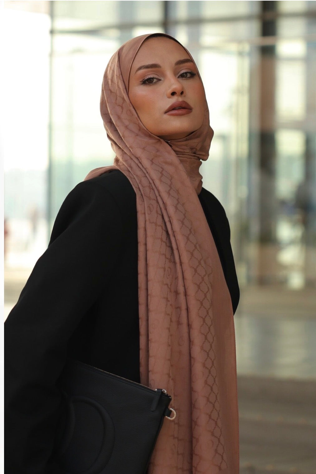 Imannoor Kafes Ramy Jakar Schal