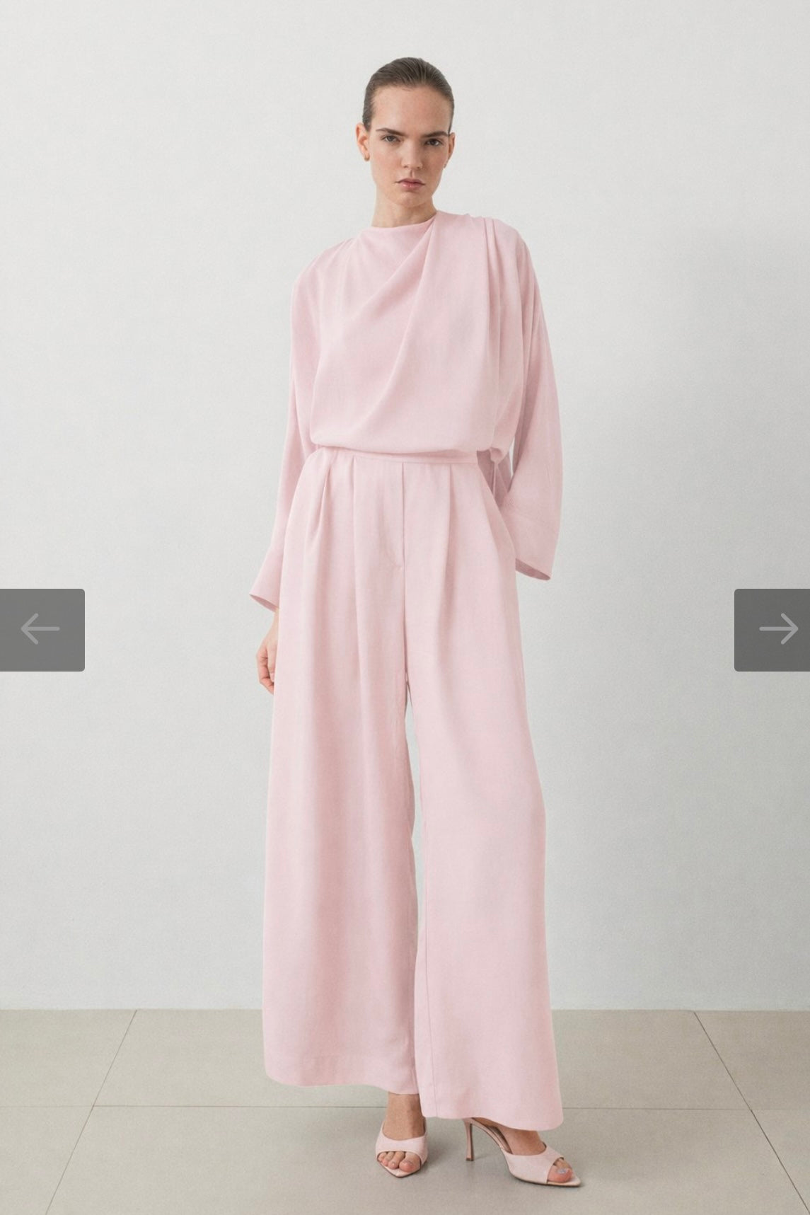 Aresa Set