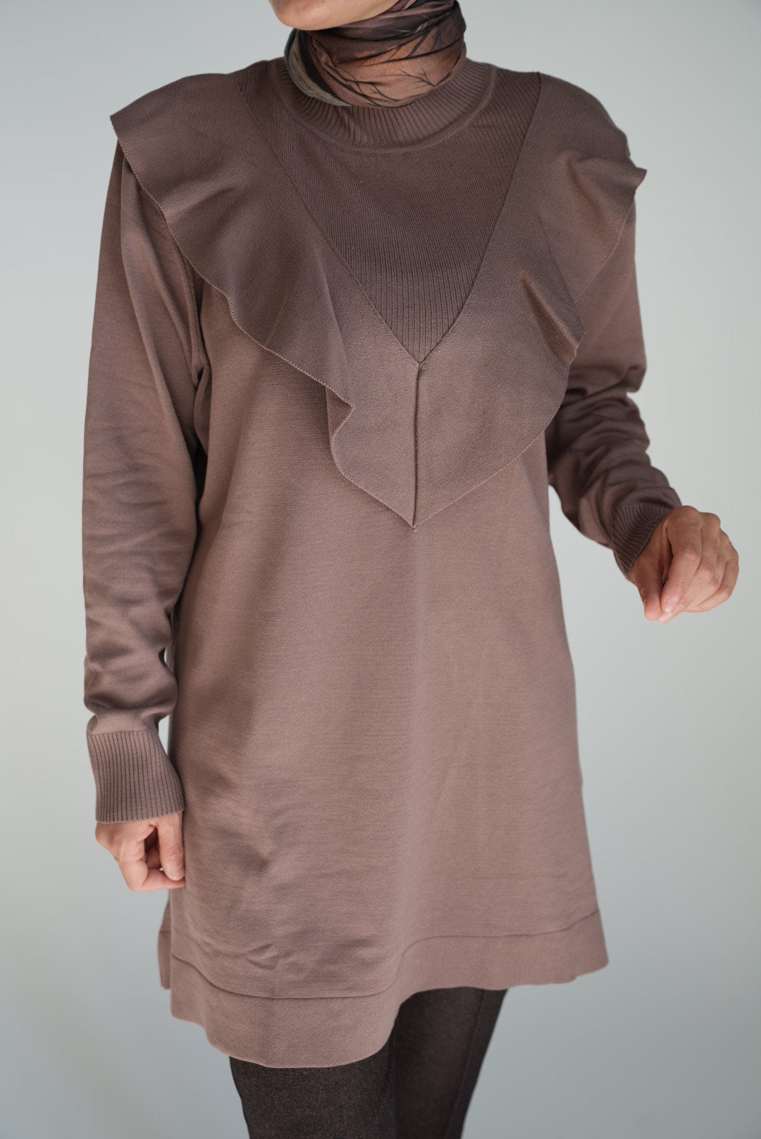 Stricktunika mit Volant